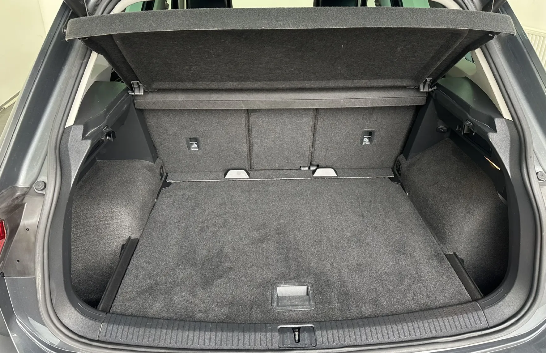 Zunanja slika - Volkswagen Tiguan - 1.5 TSI ACT BMT R-Line DSG.Highline 110kW.KAMERA - 18