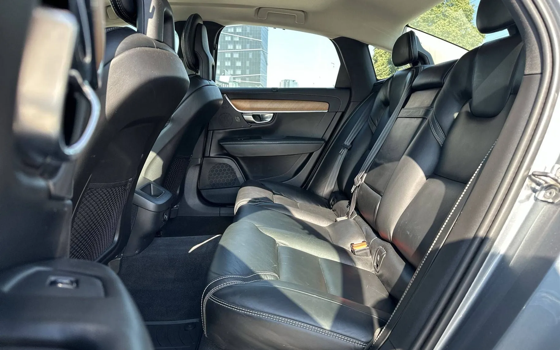 Notranja slika - Volvo S90 - D4 Inscription Avt. - 11