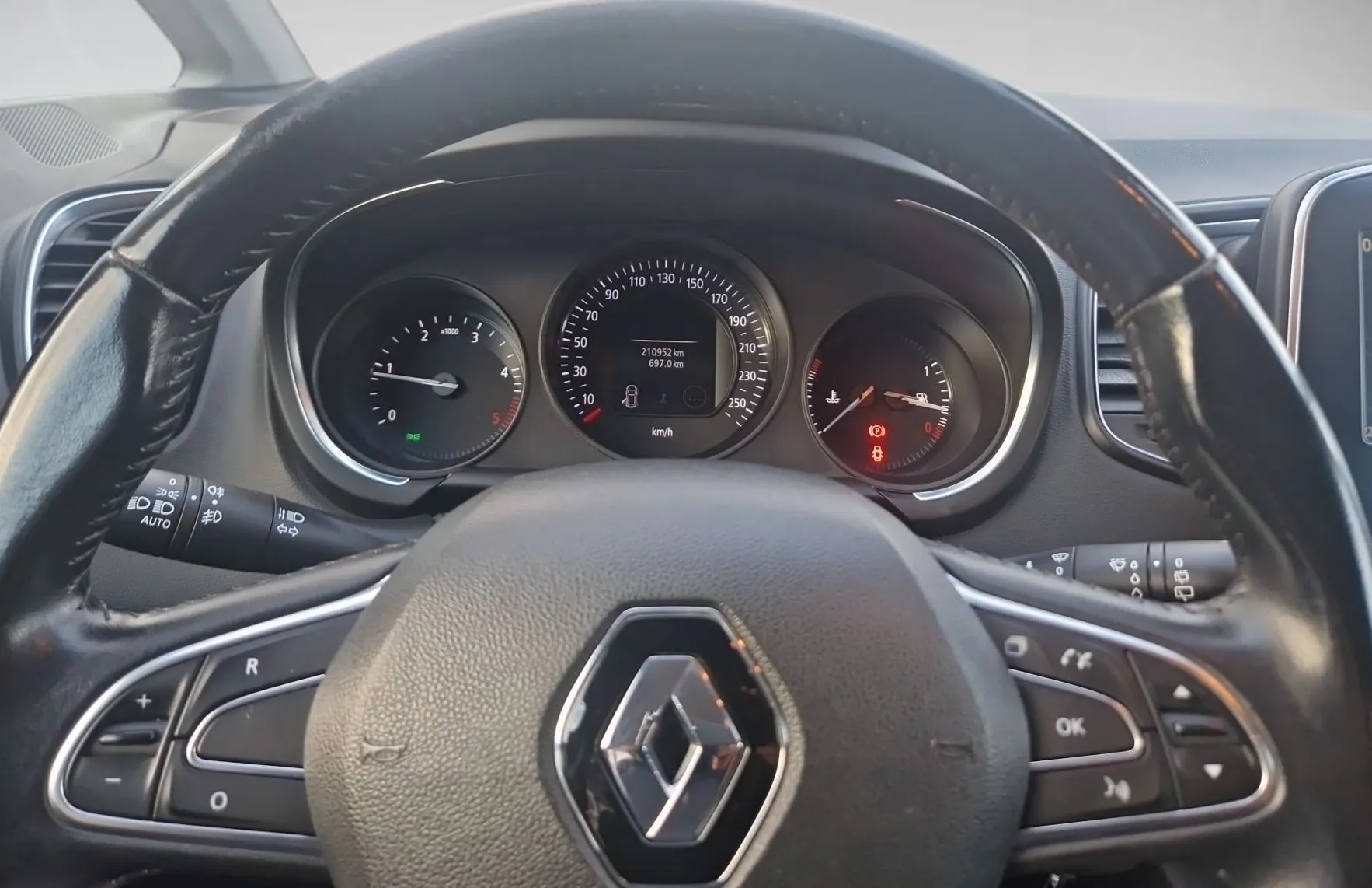 Zunanja slika - Renault Scénic - Scenic Energy dCi 110 - 12
