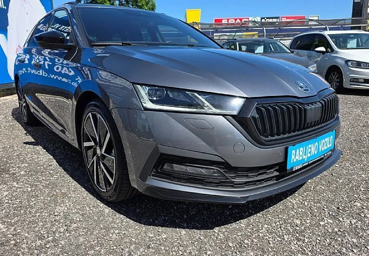 Zunanja slika - Škoda Octavia - Combi 2.0 TDI Sportline DSG.MATRIX.HUD.AMBIENTAL. - 2