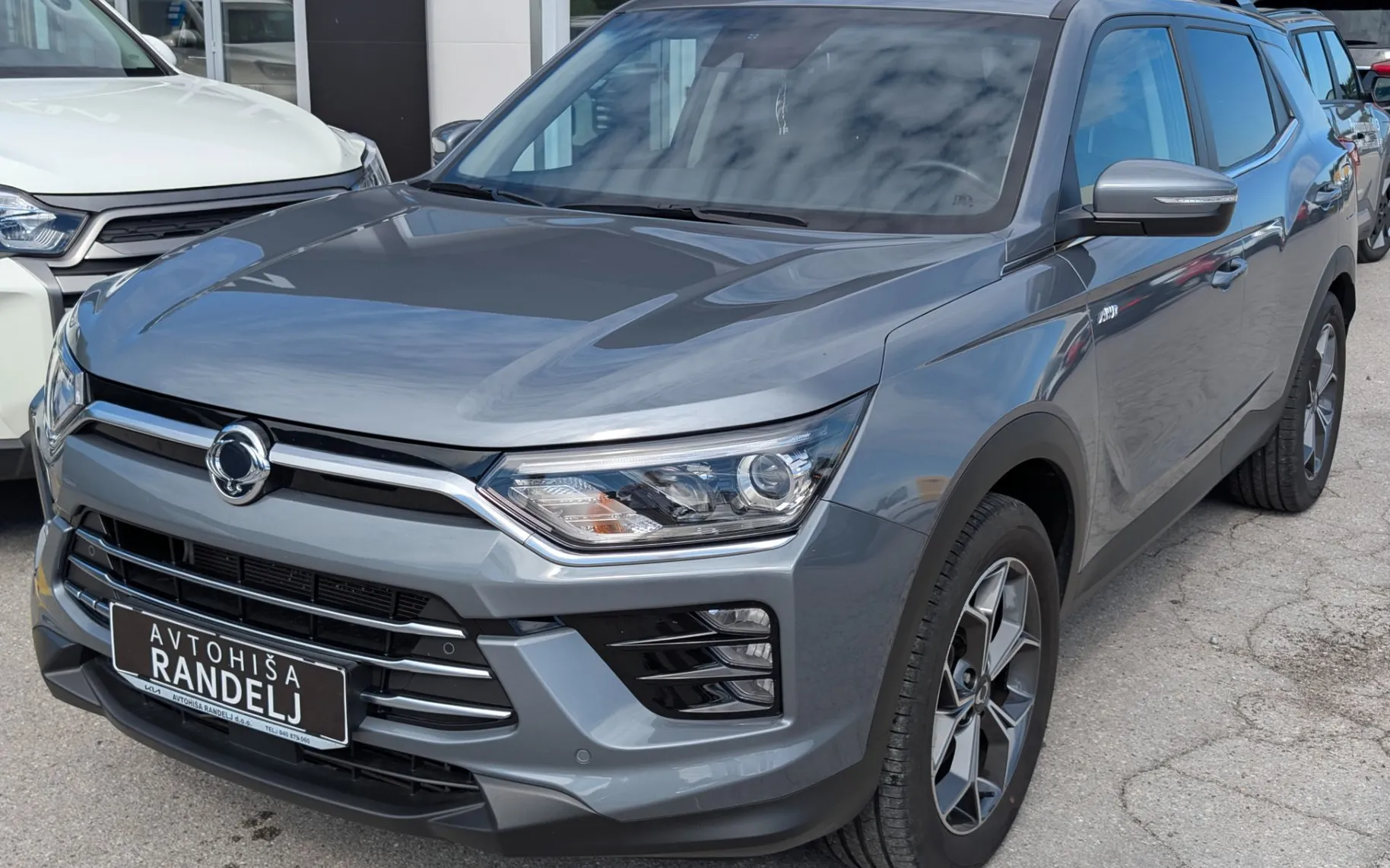 Zunanja slika - SsangYong Korando - 4x4 1.5 T-GDI Exclusive - 1