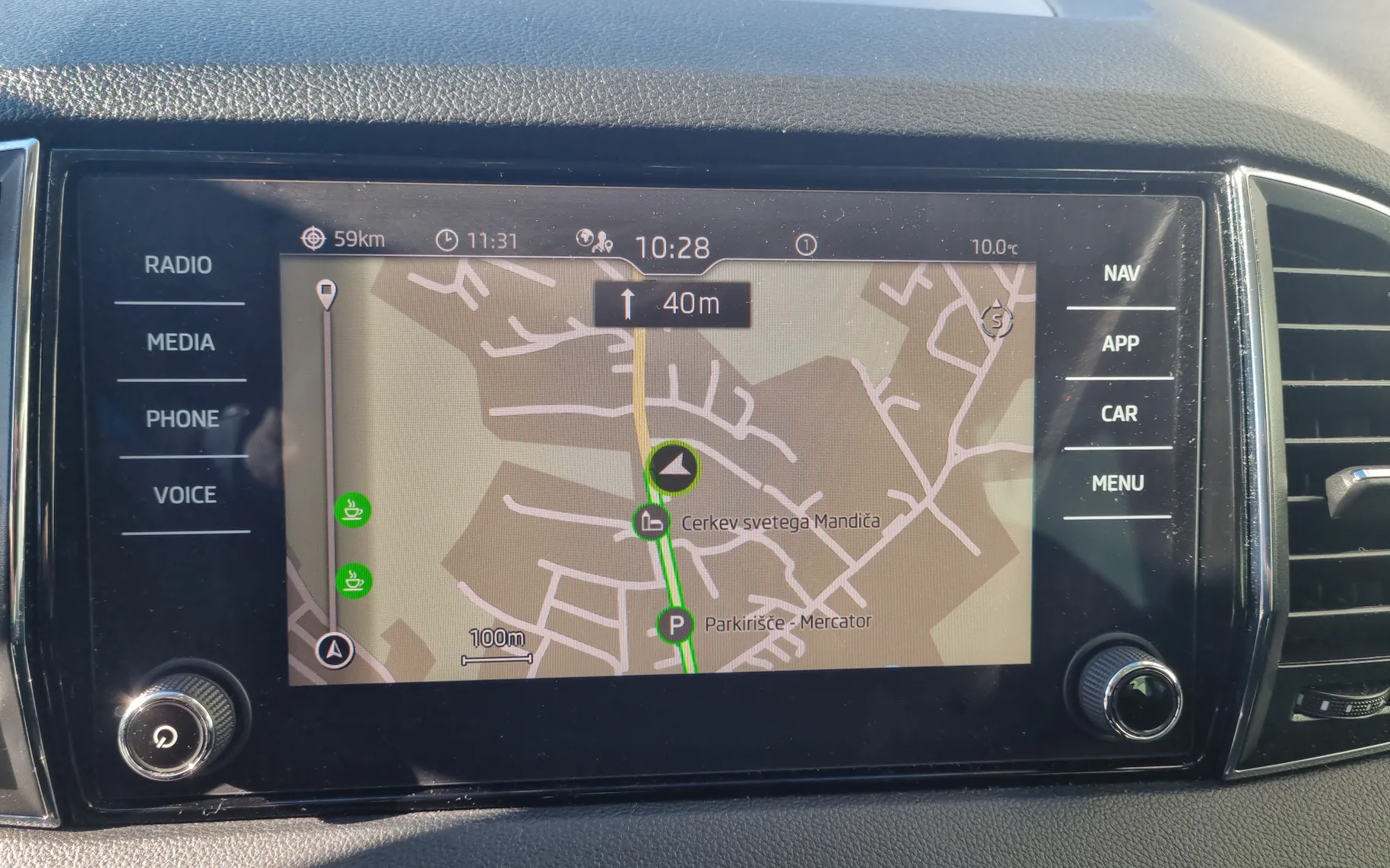 Zunanja slika - Škoda Karoq - 2.0 TDI Style SLO,76404 KM - 12