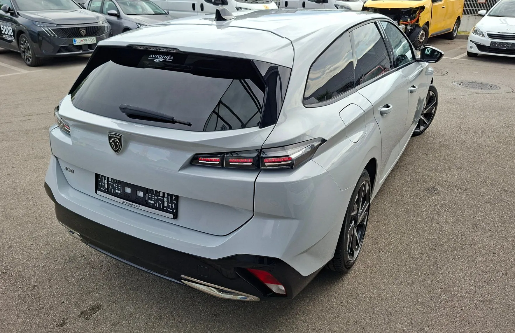 Zunanja slika - Peugeot 308 - SW 1.2 PureTech 130 STT Allure Avt. - 4