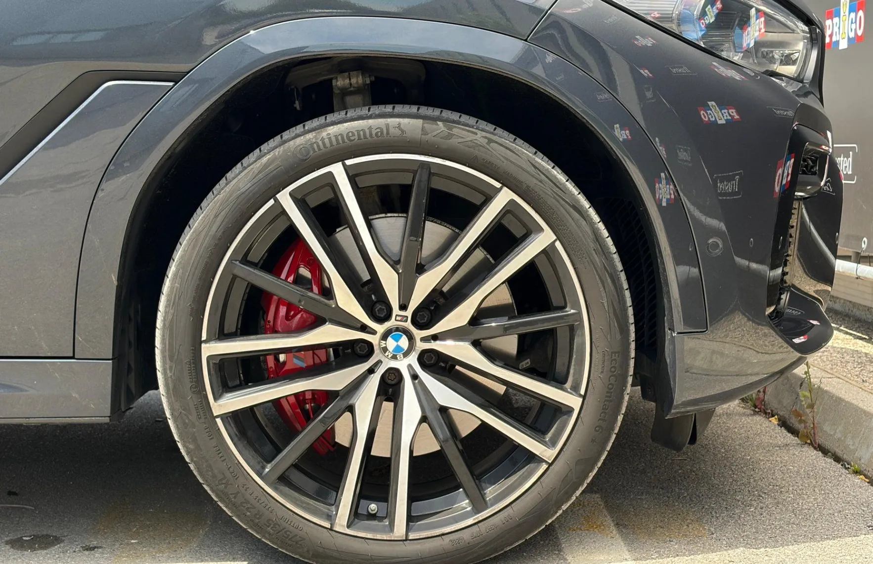 Zunanja slika - BMW X6 - serija :  xDrive40d M Sport Avt. - 4