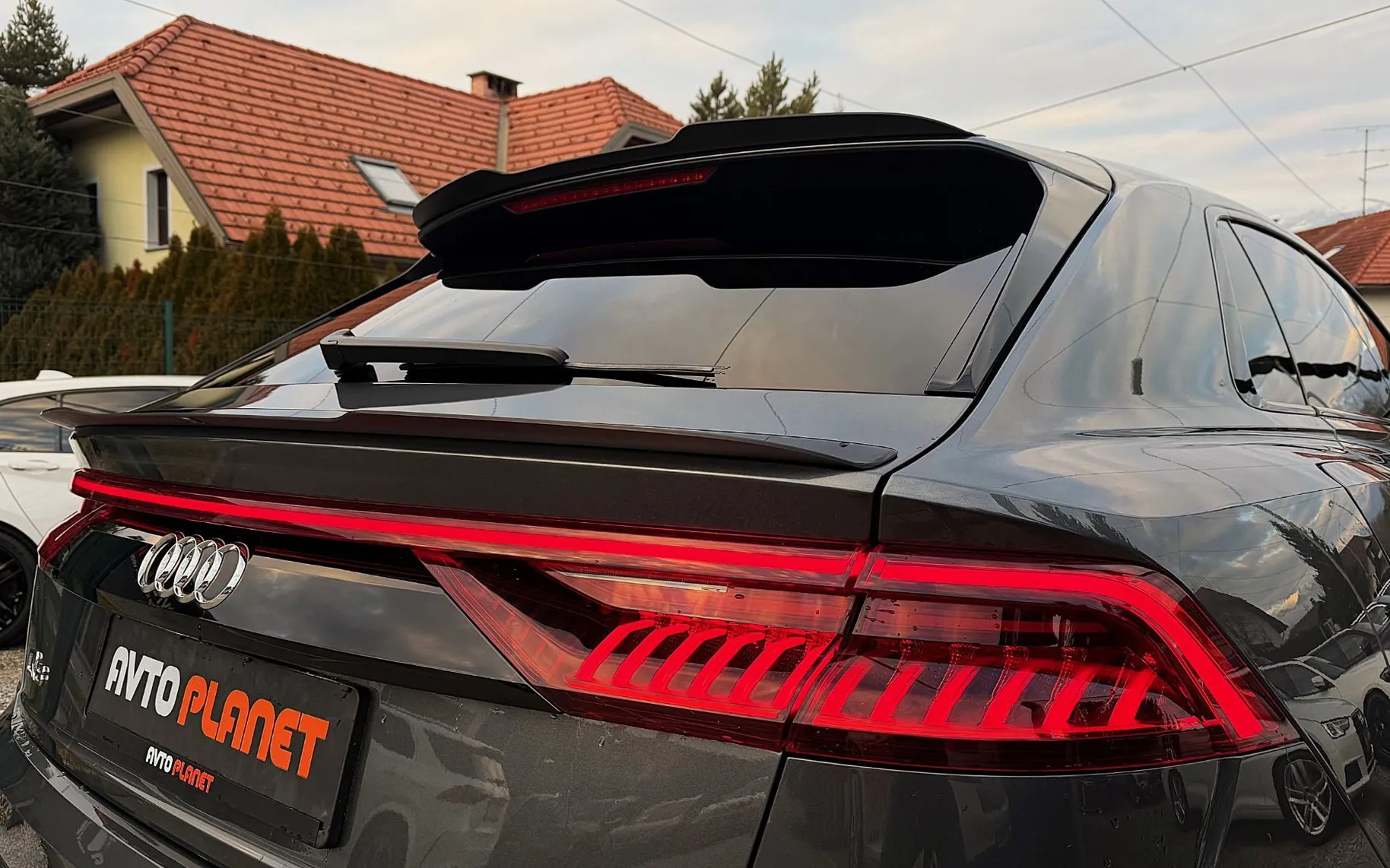 Zunanja slika - Audi Q8 - 50 TDI Quattro 3xS-LiNE HD MATRIX ACC 360KAM ALU22 - 11