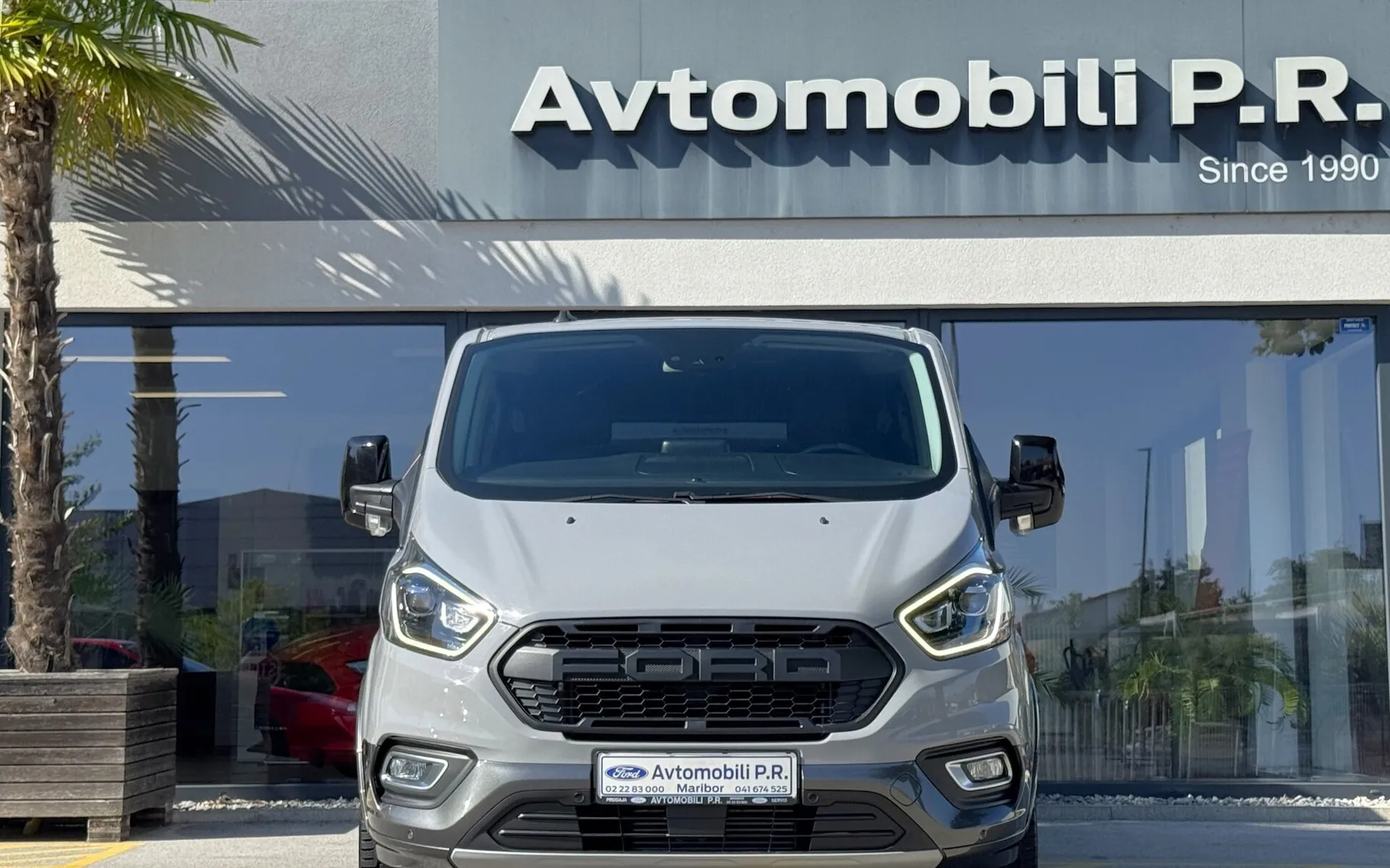 Zunanja slika - Ford Tourneo Custom - ACTIVE 2.0 TDCI 170KM AVTOMATIK L2H1 SLO 1.LASTNI - 2