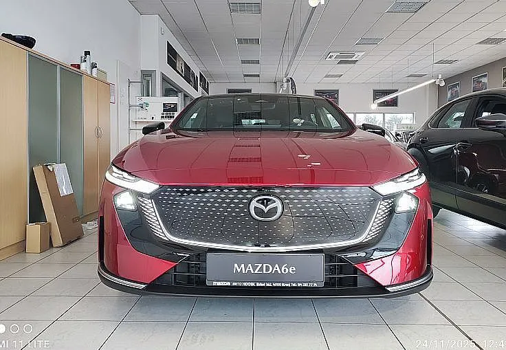 Zunanja slika - Mazda Mazda6e - BEV 69KWH TAKUMI BLACK LTH AUTO - 2