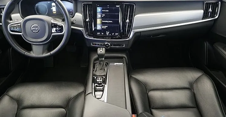 Zunanja slika - Volvo V90 - D4 A Momentum+FULL Led +Memory+360 kamera+Priklop - 11