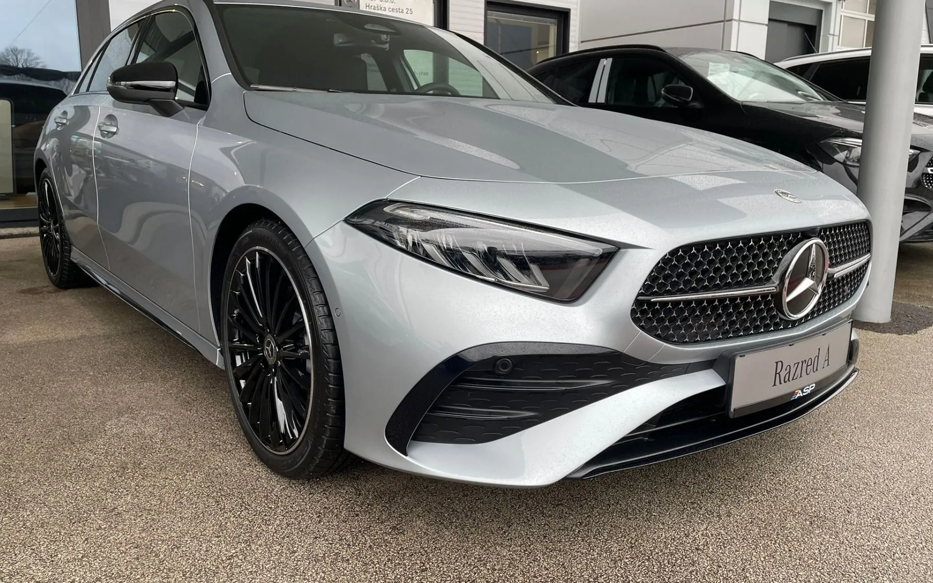 Zunanja slika - Mercedes-Benz A-Razred - A 180 AMG Edition - 7