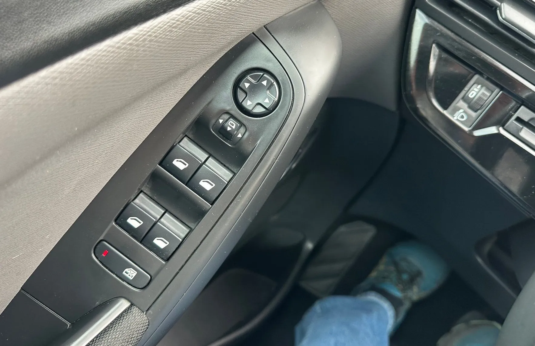 Zunanja slika - Citroën C4 Grand SpaceTourer - Feel BlueHDi 130.KAMERA.NAVI.LED.ACC.7 SEDEŽ - 13