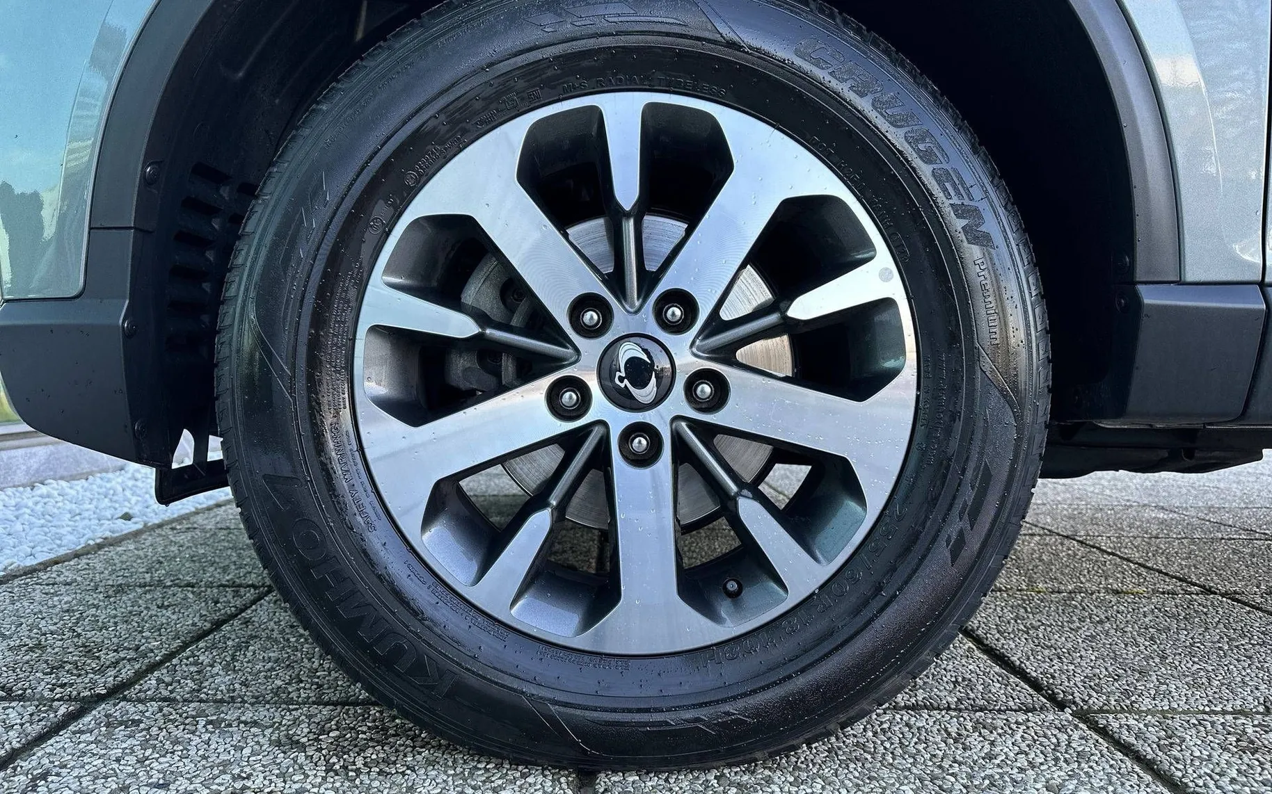 Notranja slika - KG Mobility Rexton - 2.2 XDI LIMITED PLUS  18 . 4x4 A T - 9