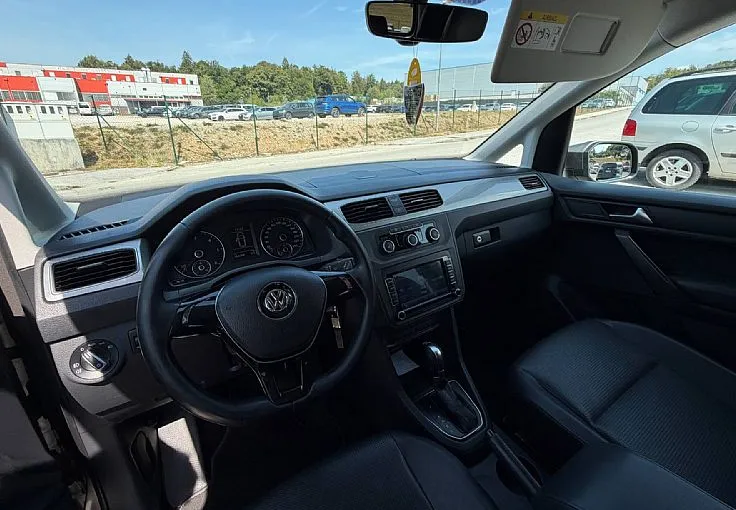 Zunanja slika - Volkswagen Caddy - 2.0 TDI Maxi Trendline DSG 7 SEDEŽEV - 9