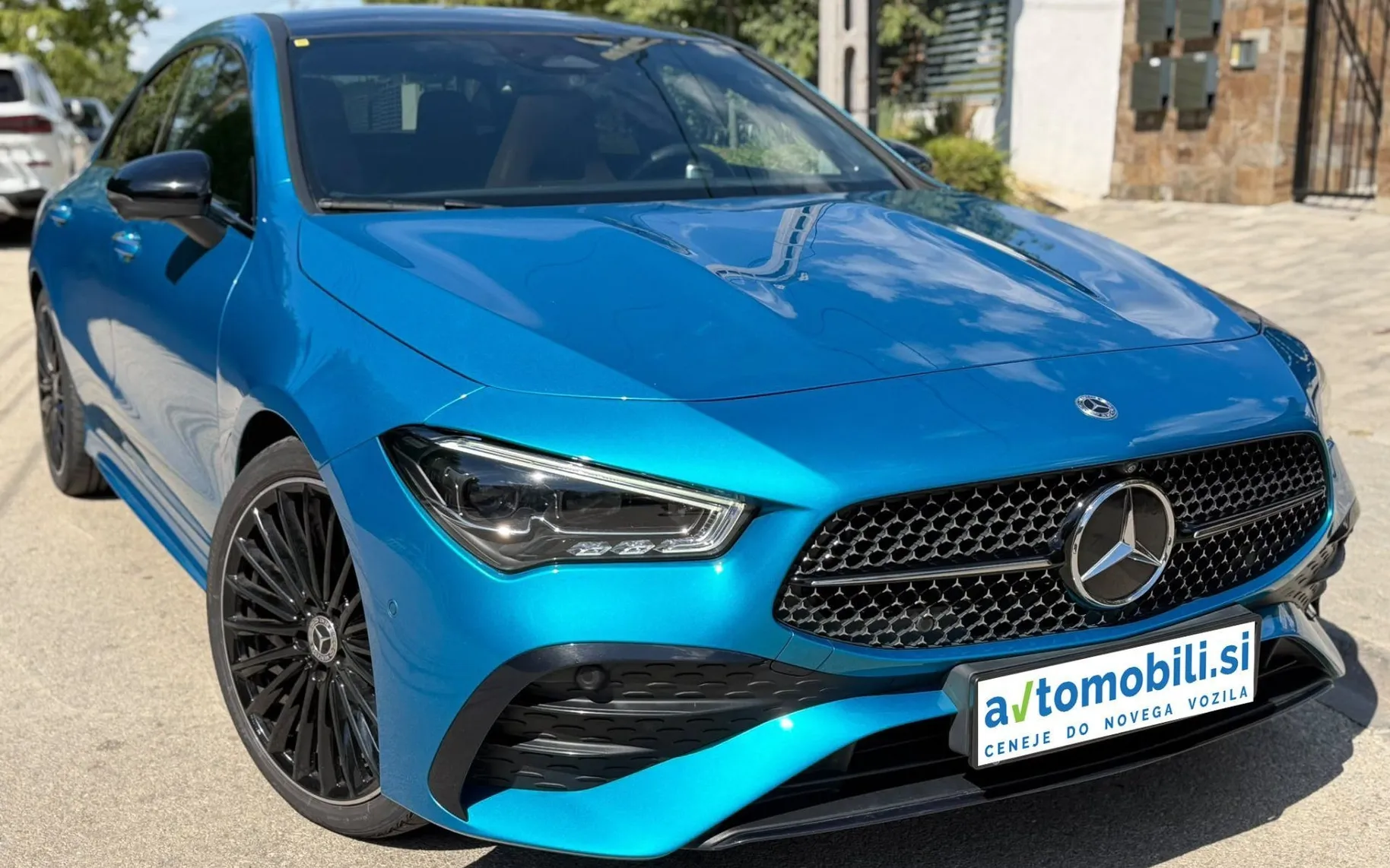 Zunanja slika - Mercedes-Benz CLA-Razred - 180d |AMG|Pano|Facelift|360K|Memory|HUD|Burmester| - 3