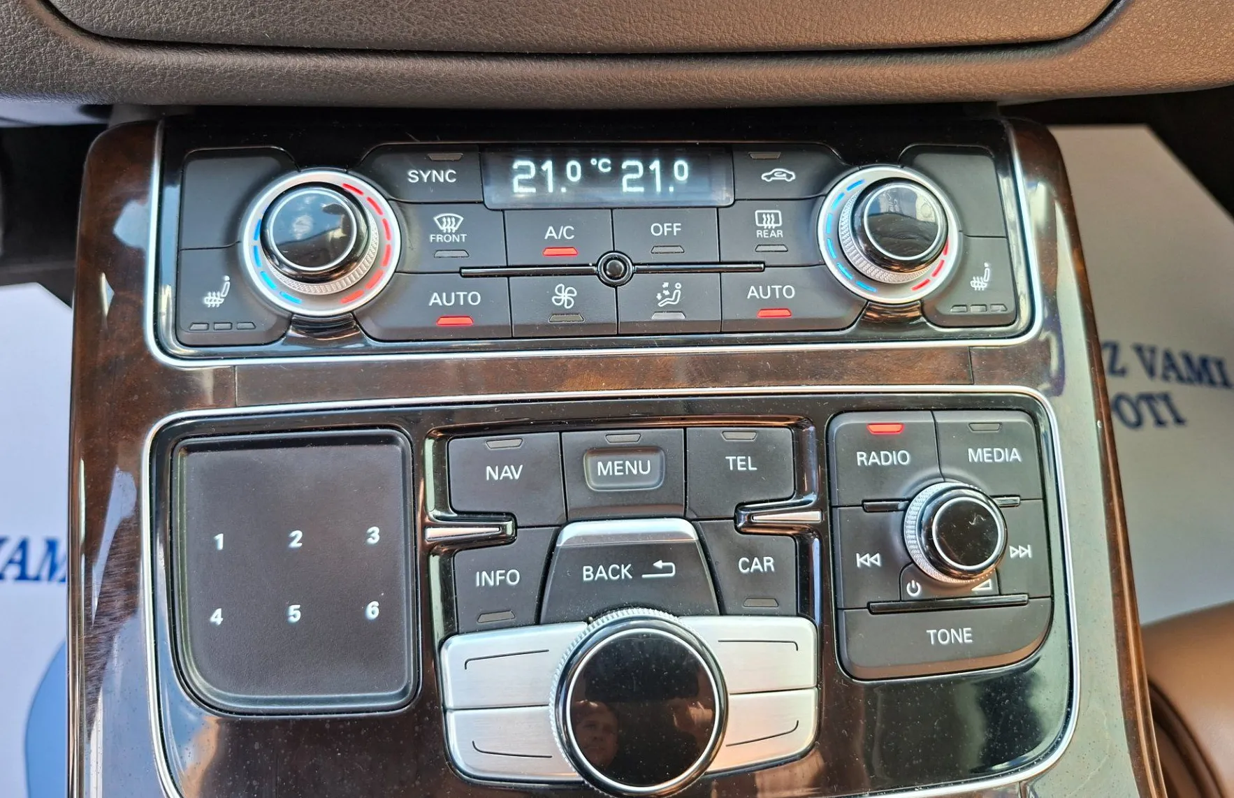 Zunanja slika - Audi A8 - quattro 4.2 TDI clean diesel Tiptronic - 14