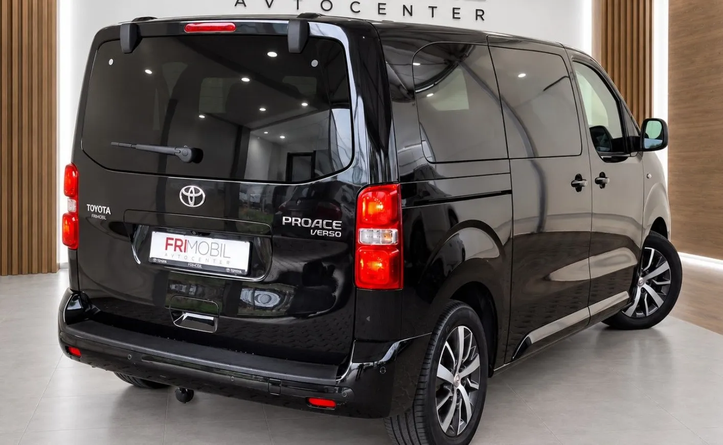 Zunanja slika - Toyota Proace - Verso Medium 2.0 D-4D Family•SLO•VL.KLJUKA•HUD•KAM360• - 3