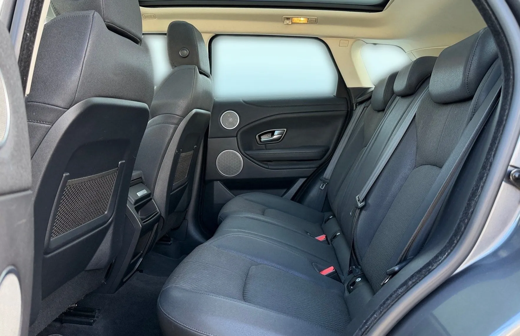 Zunanja slika - Land Rover Range Rover Evoque - 2.0 - 11