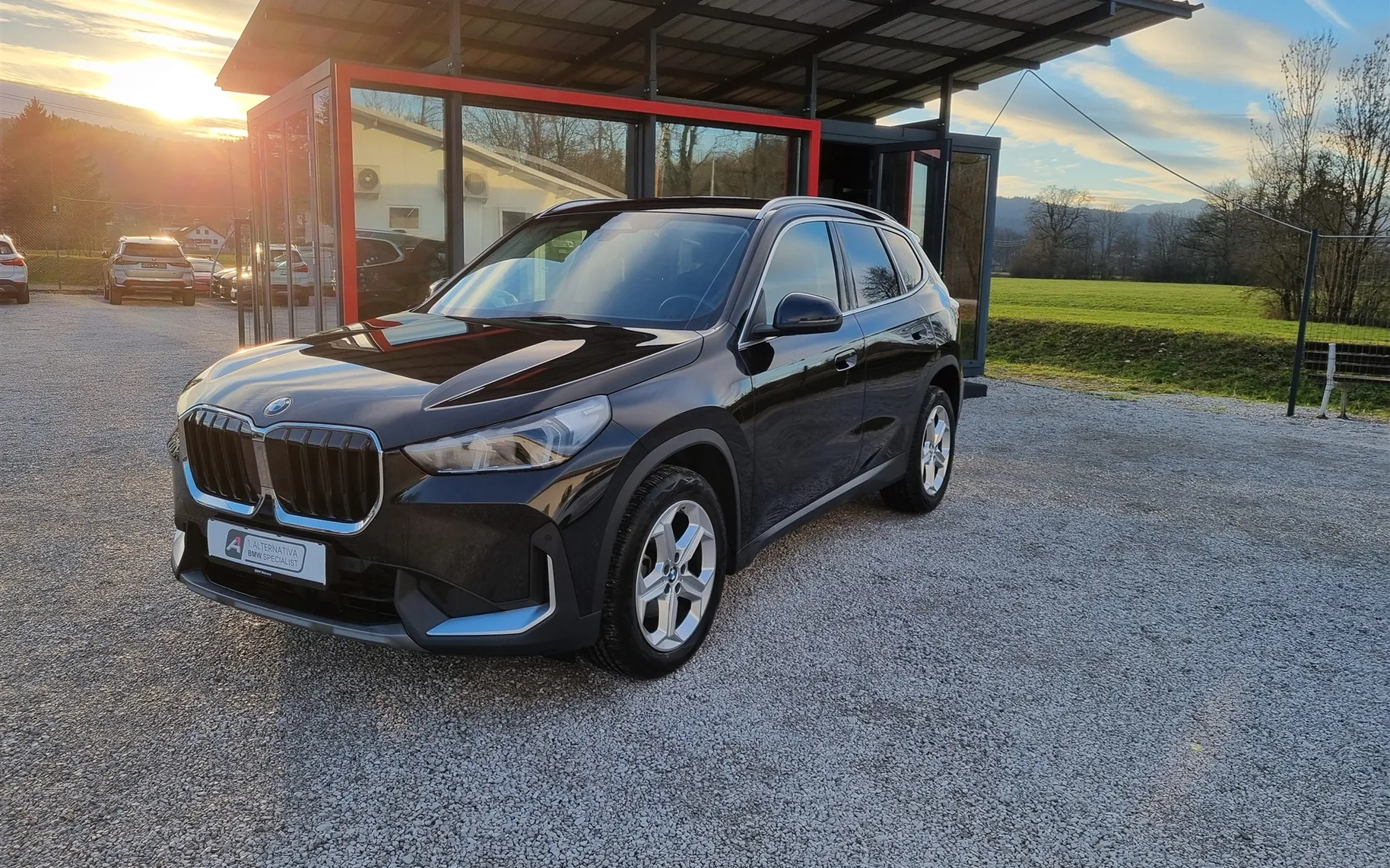 Zunanja slika - BMW X1 - sDrive18d - 1