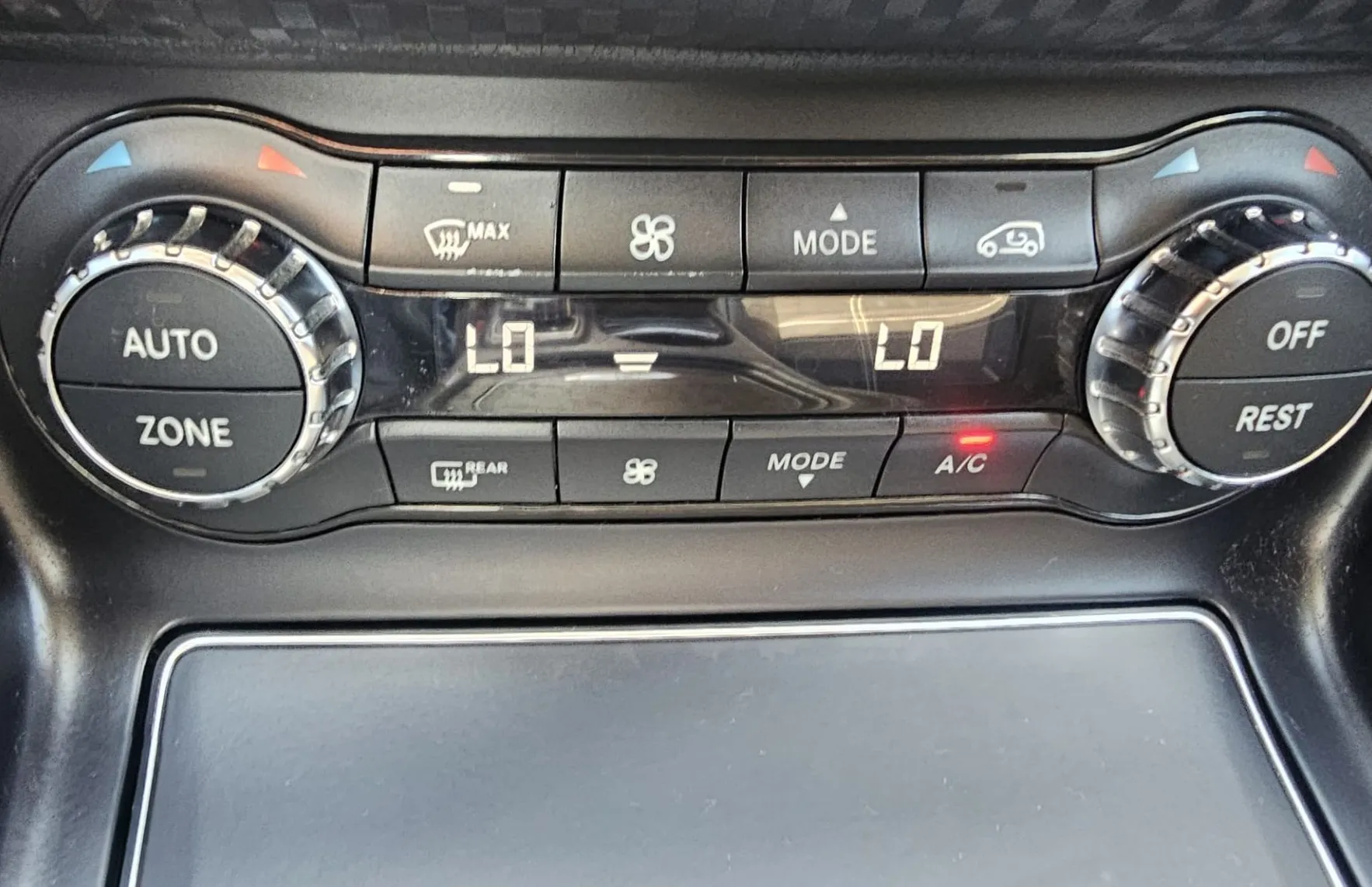 Zunanja slika - Mercedes-Benz A-Razred - A 200d Avtomatik Avantgarde SPORT - 15