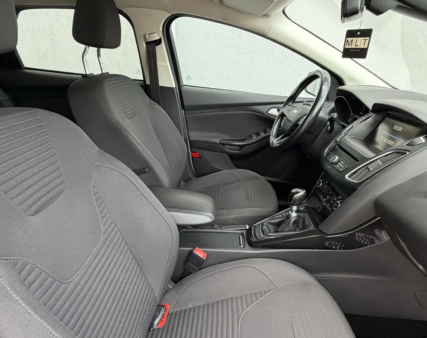 Zunanja slika - Ford Focus - 1,5 TDCi Titanium - 11