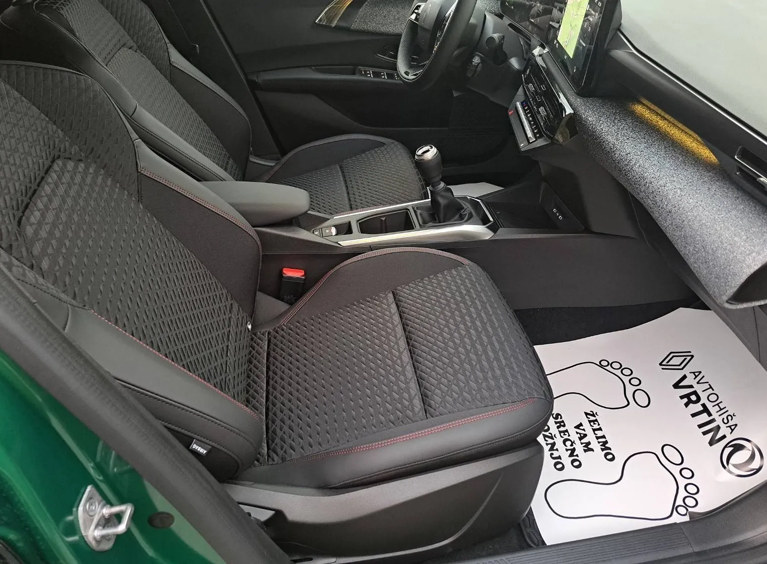 Zunanja slika - Renault Clio - techno TCE 115 - 7