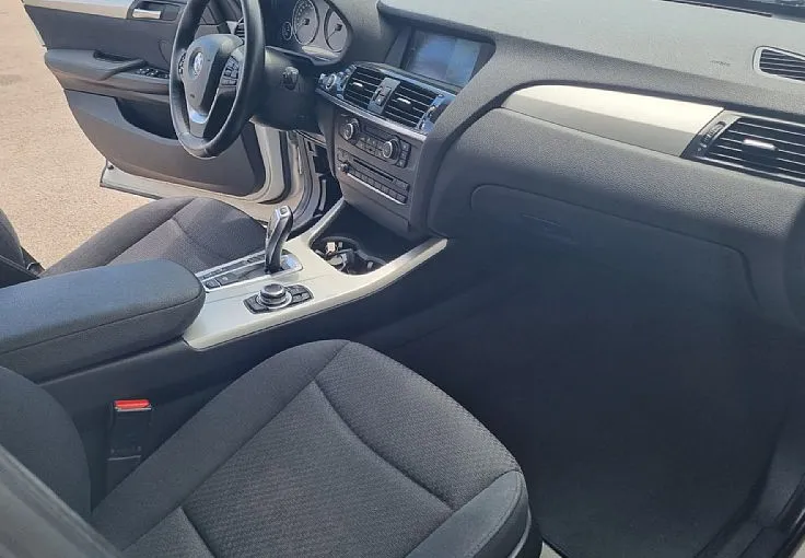 Zunanja slika - BMW X3 - serija :  xDrive20d - 8