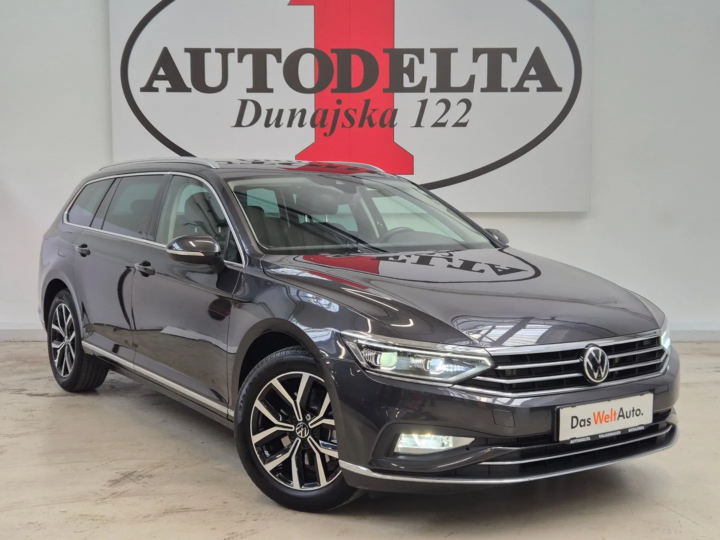 Zunanja slika - VW Passat - Variant Elegance 2.0 TDI DSG - 2