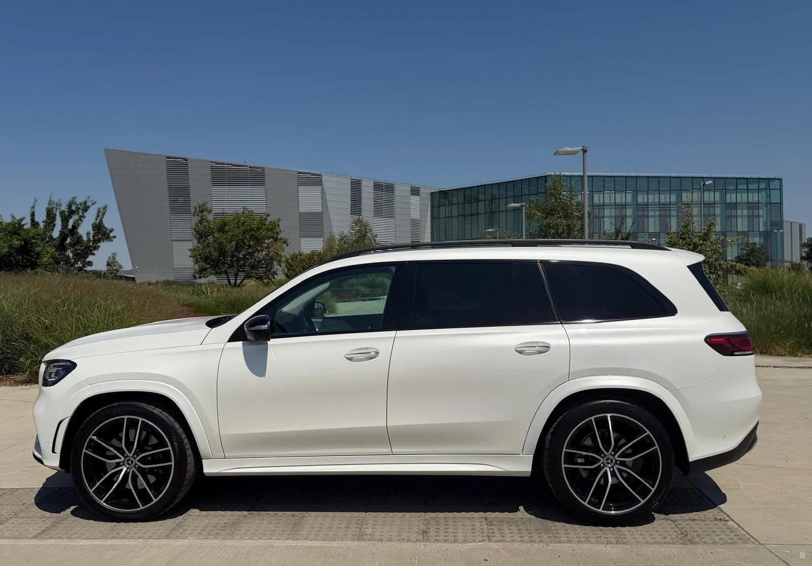 Zunanja slika - Mercedes-Benz GLS-Razred - 400d|4M|AMG|Pano|Zračno|HUD|ACC|Kljuka|Masaža|360K - 4