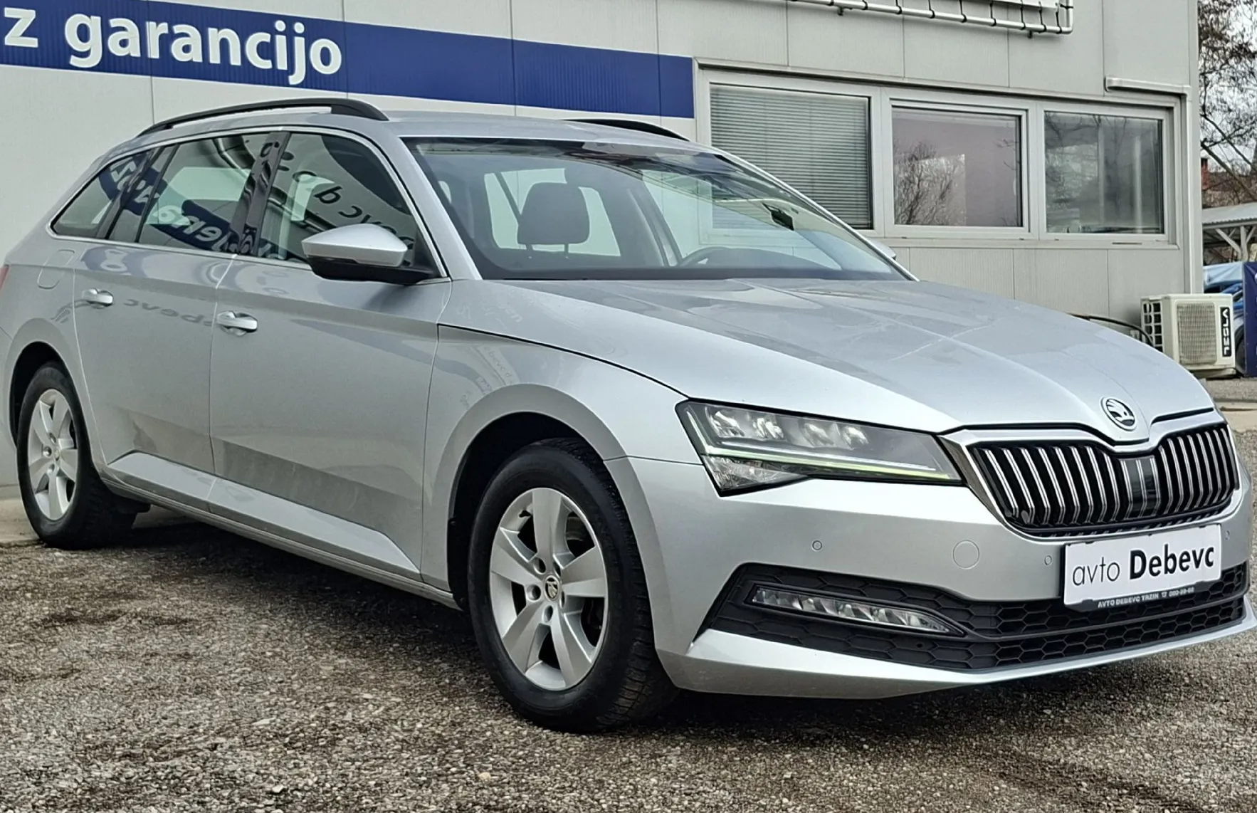 Zunanja slika - Škoda Superb - 2.0 TDI Style Combi  110 kW - 3