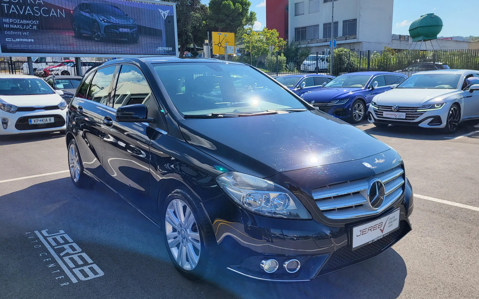 Zunanja slika - Mercedes-Benz B-Razred - B 180 - 2