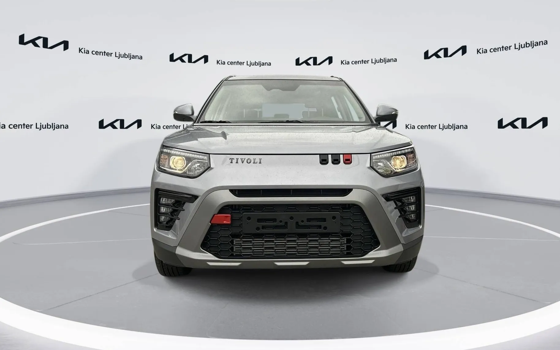 Zunanja slika - SsangYong Tivoli - 1.5 T-GDi Fresh 2WD A T - 2