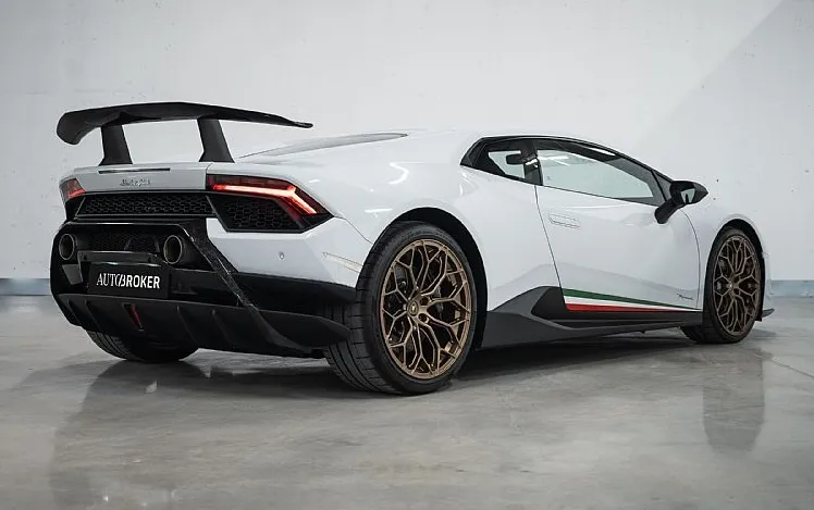 Zunanja slika - Lamborghini Huracan - Performante - 5