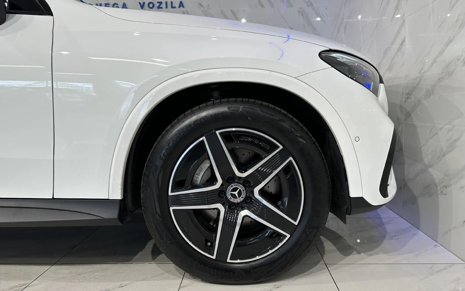 Zunanja slika - Mercedes-Benz GLC coupe - 200 |4M|AMG Line|ACC|DigitalL|360K|Memory|KeyGo|.. - 4