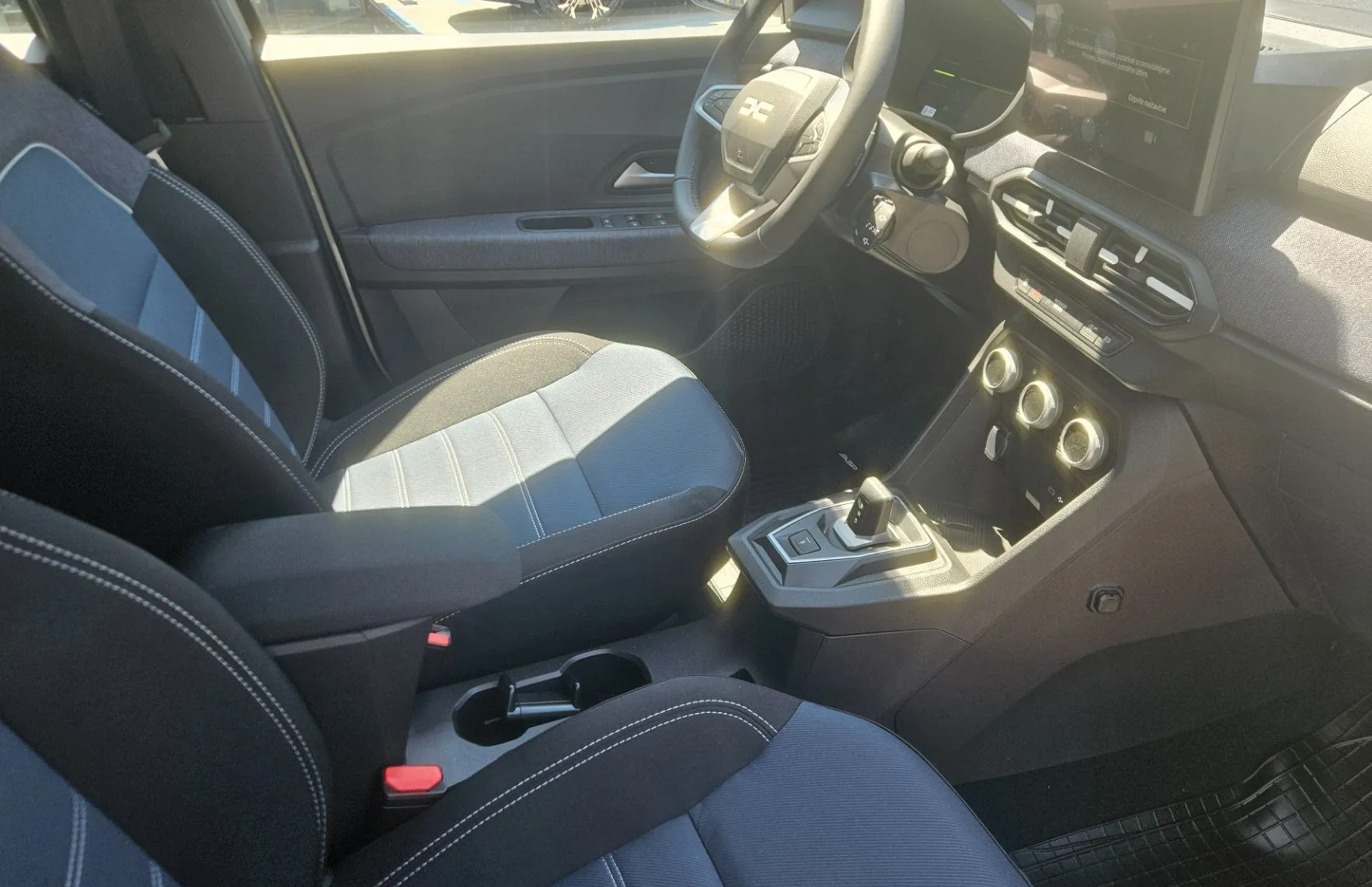 Zunanja slika - Dacia Sandero - 1.2 ECO-G 120 EDC Journey - 7