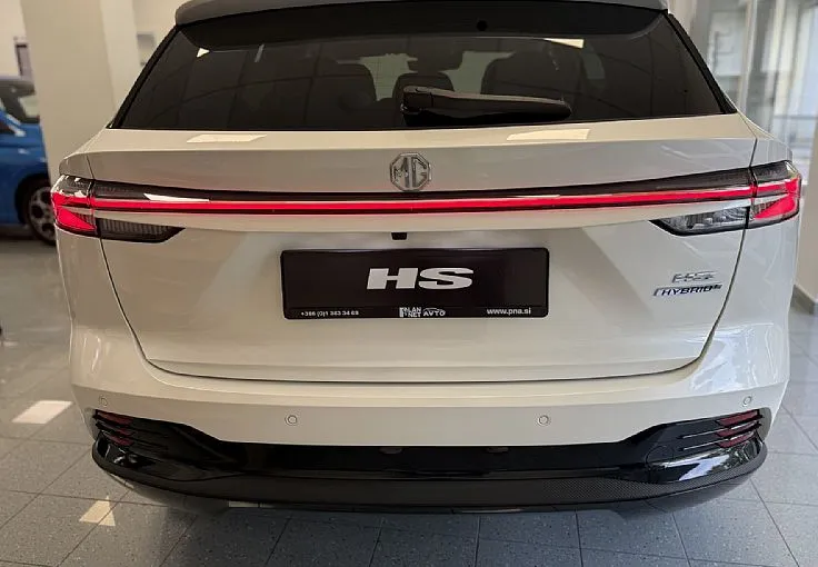 Zunanja slika - MG MG HS - HS 1.5T GDI Hybrid Luxury + ZIMSKE GUME - 4