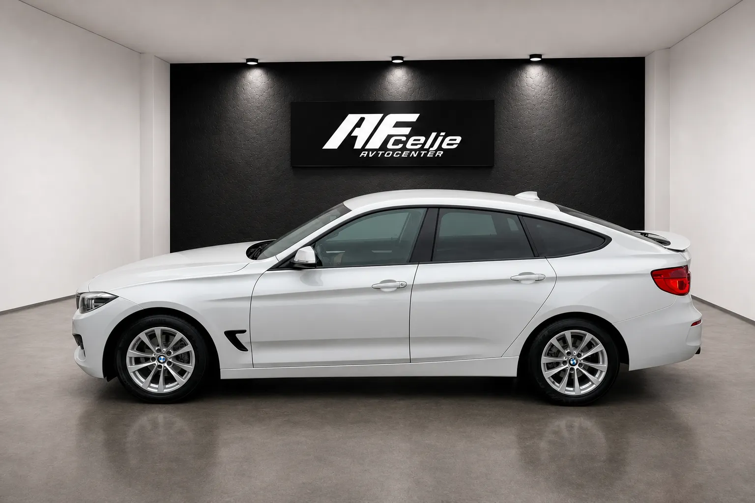 Zunanja slika - BMW serija 3 Gran Turismo: - 318d-GT-AUT-SPORT-FUL LED-LIZING ZA TUJCE-NAVI-... - 6