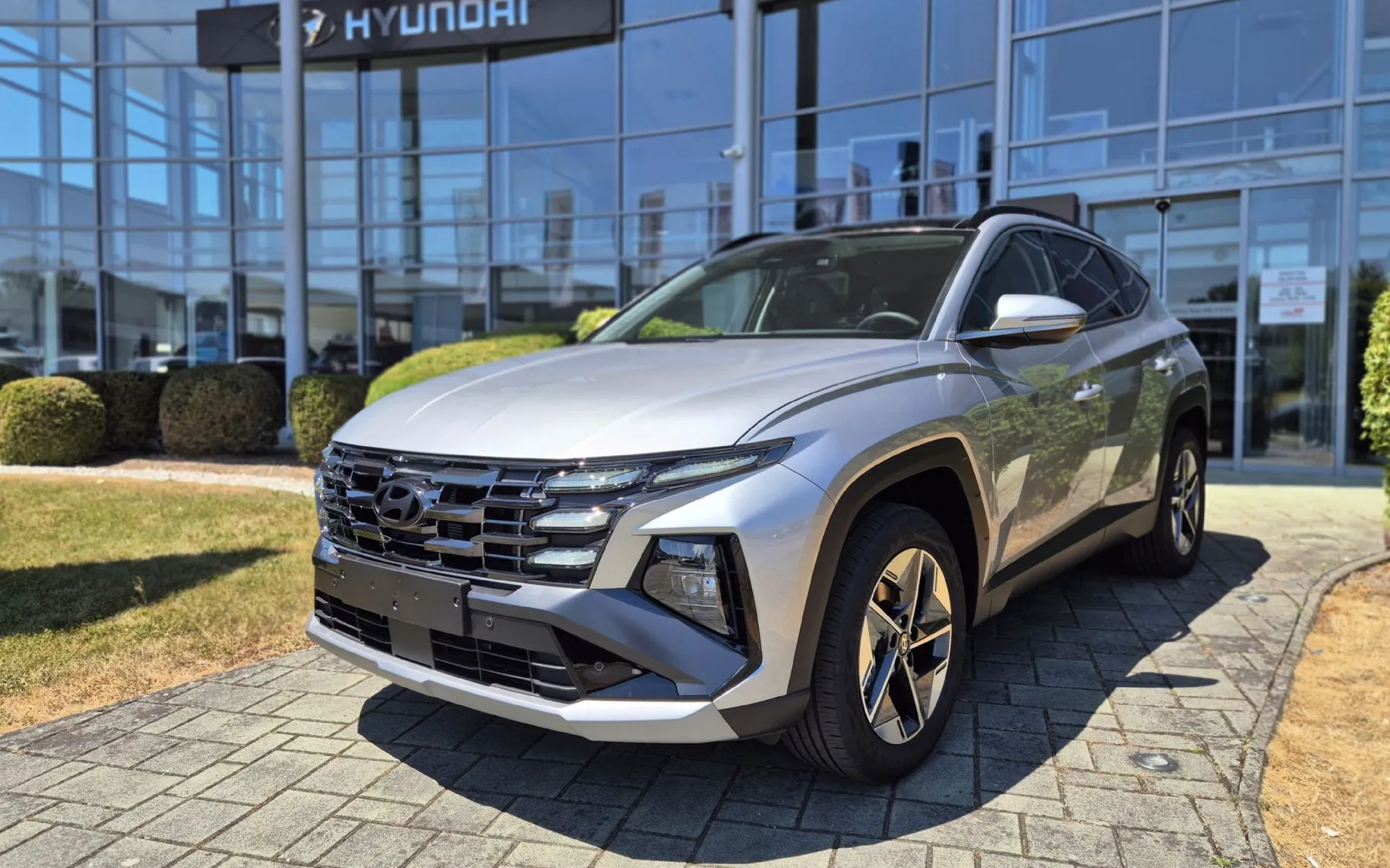 Zunanja slika - Hyundai Tucson - 1.6 T-GDI PHEV PREMIUM 2WD Auto - 2