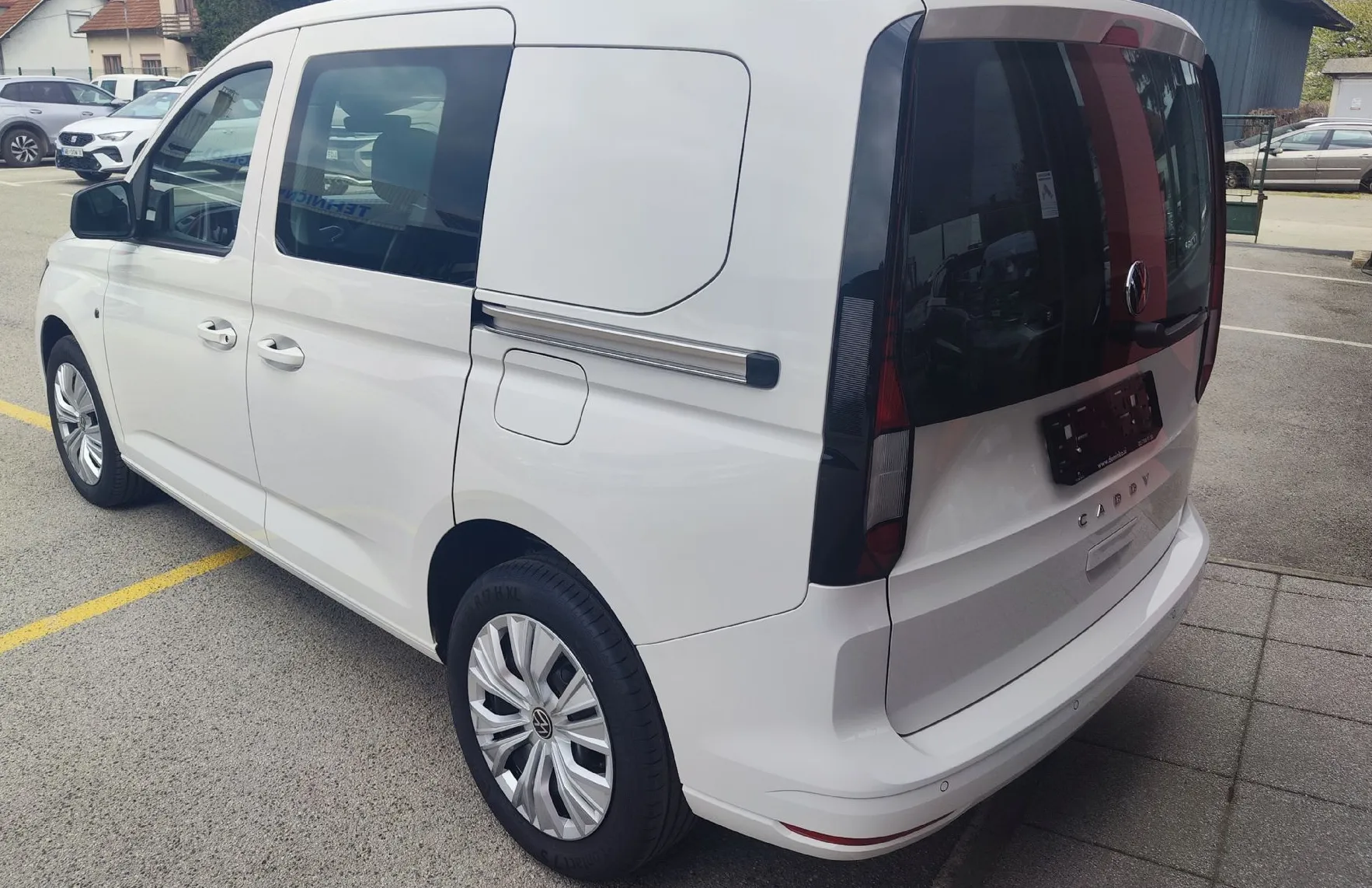 Zunanja slika - Volkswagen Caddy - 2.0 TDI Krpan - 5
