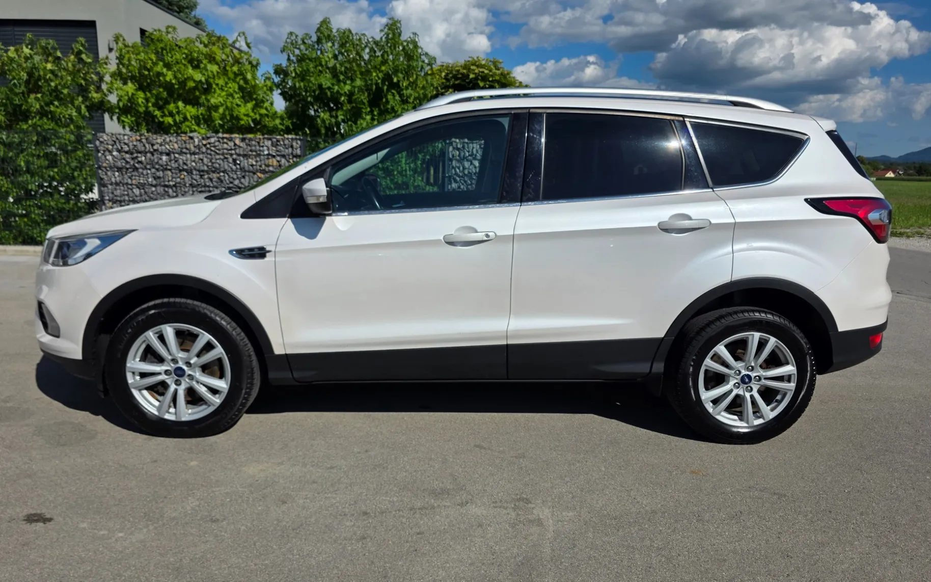 Zunanja slika - Ford Kuga - Kuga - 2