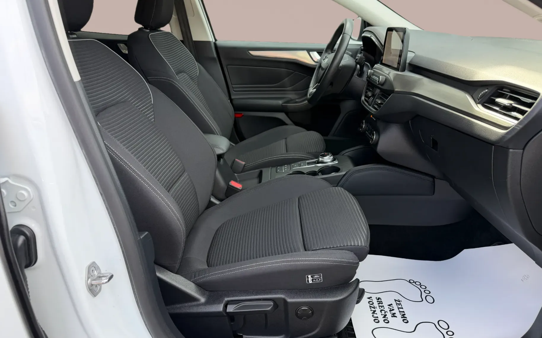 Zunanja slika - Ford Focus - 2.0 EcoBlue Active - 11