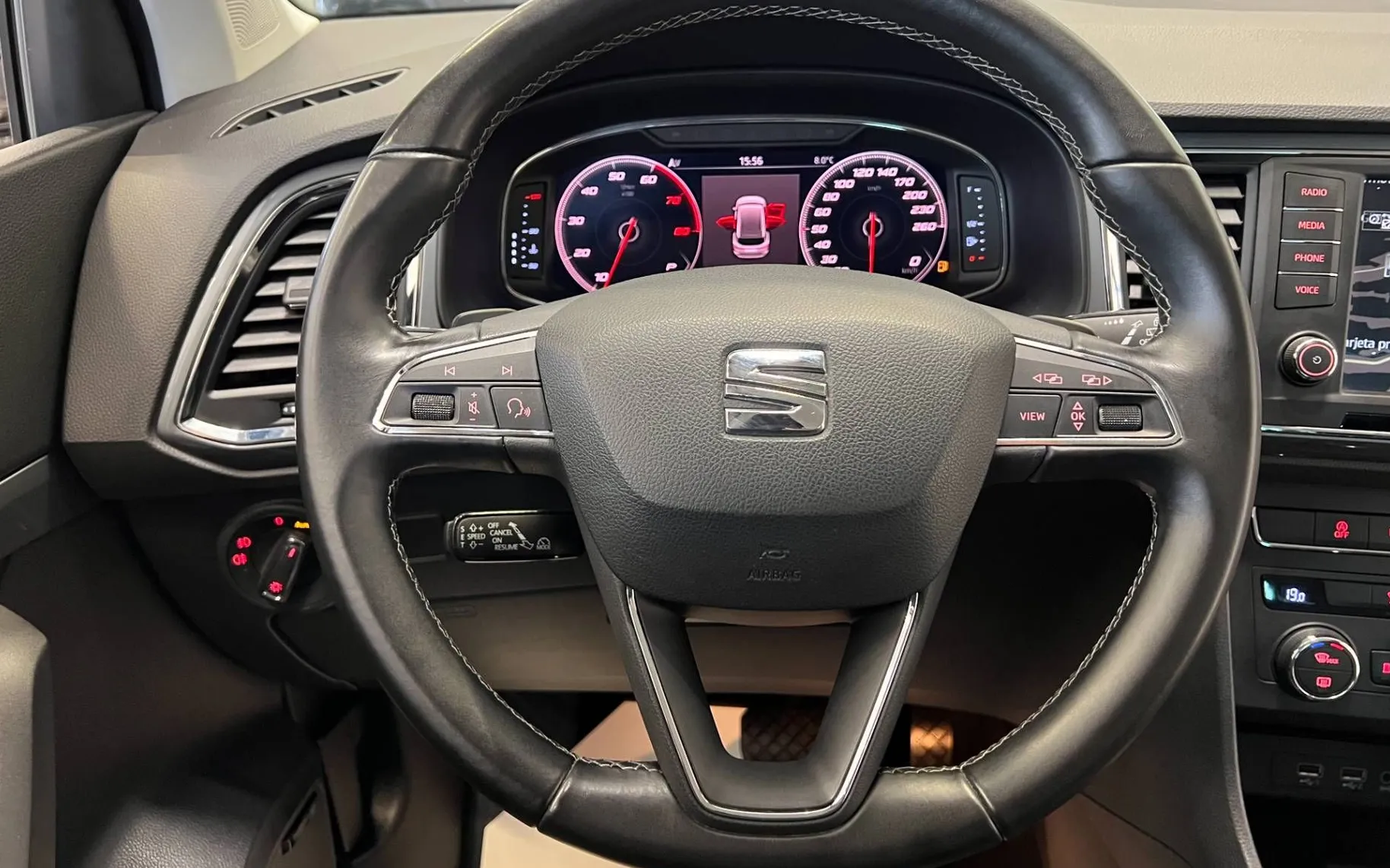 Zunanja slika - Seat Ateca - 1.4TSI-DSG-FULL-LED-KAM360-VIRTUAL-NAVI-WEBASTO... - 13
