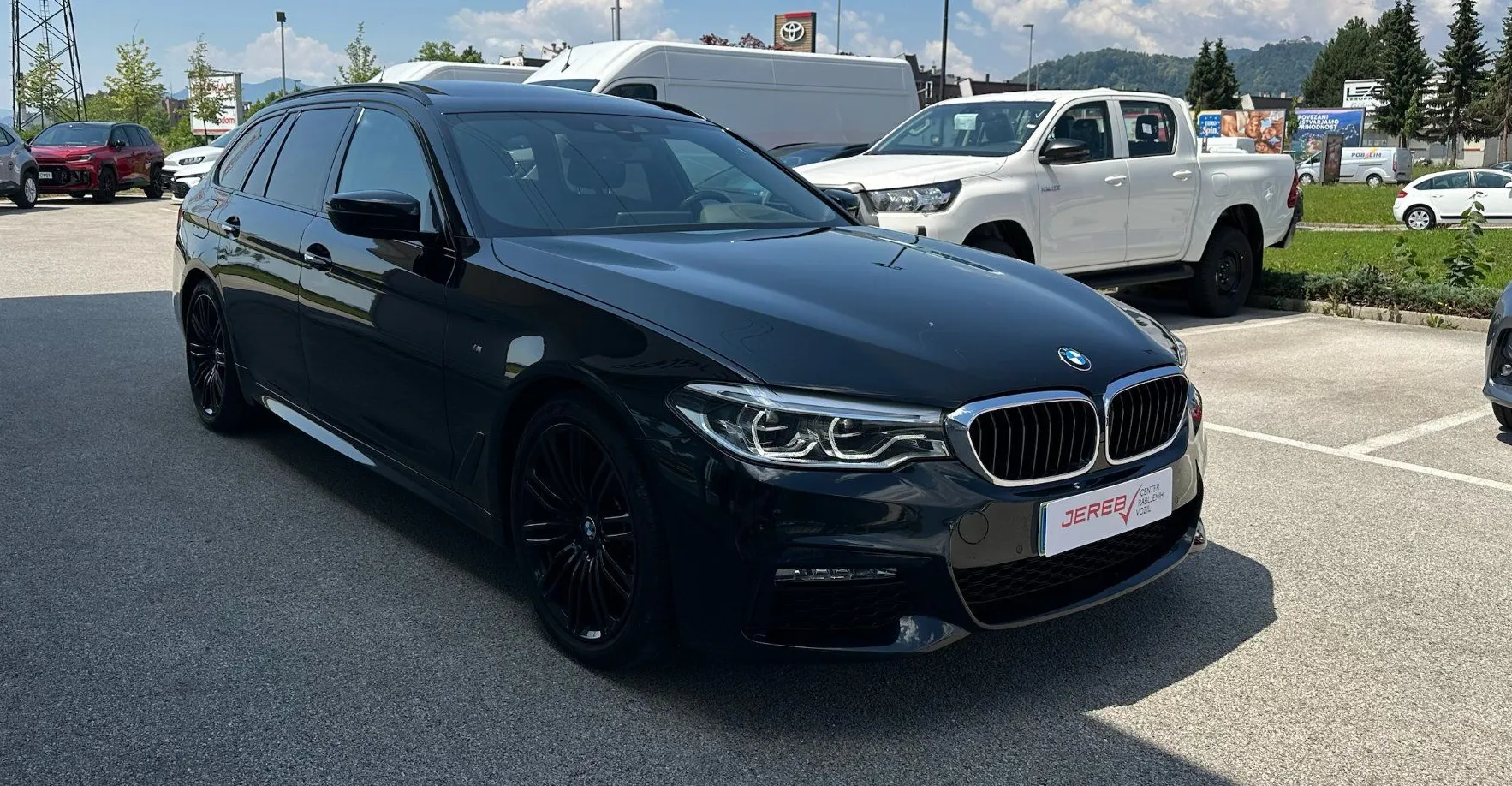 Zunanja slika - BMW Serija 5 - Touring: 525D Touring M-sport - Adaptiv Led - 7
