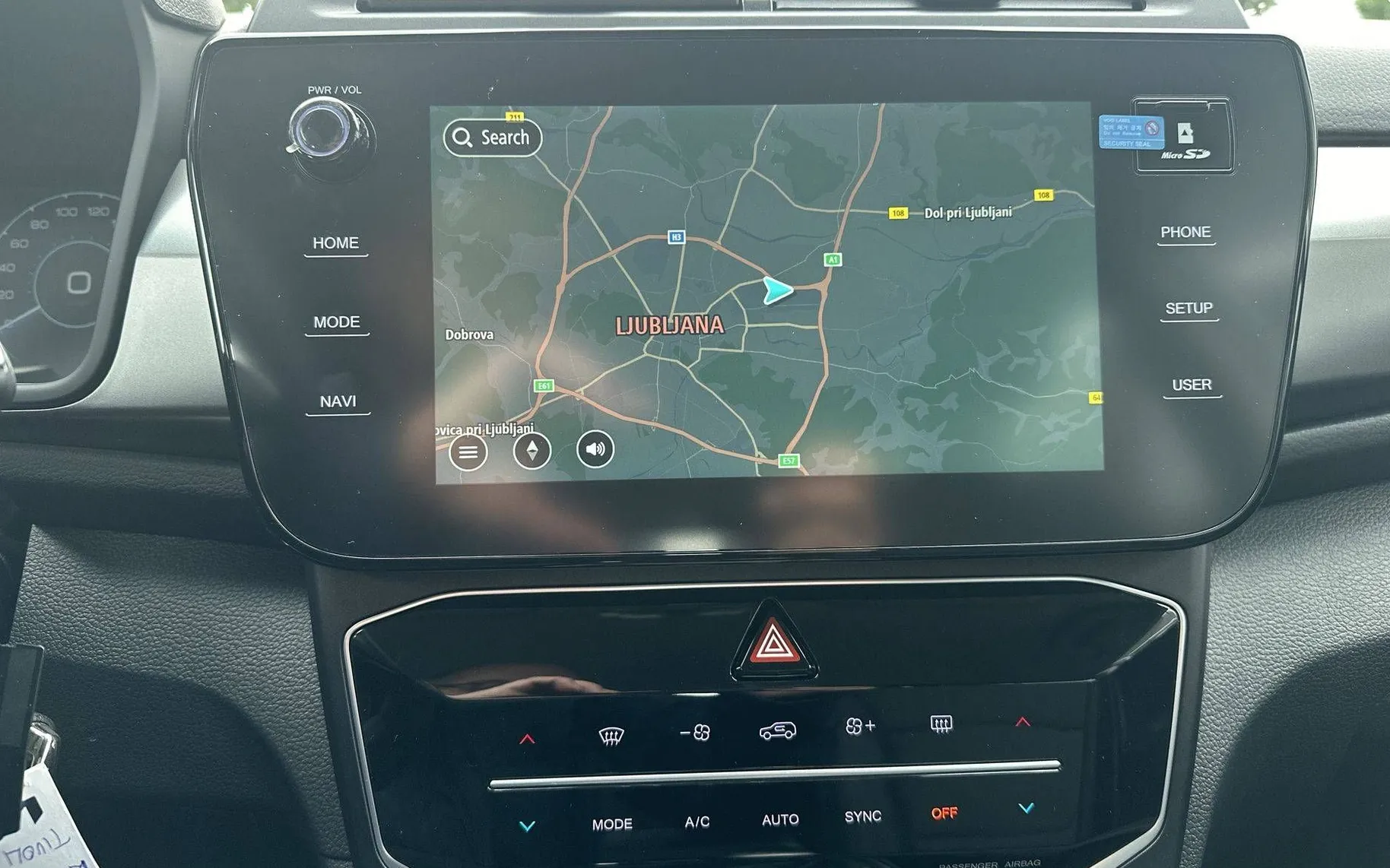 Zunanja slika - SsangYong Tivoli - 1.5 T-GDi Fresh 2WD A T - 17