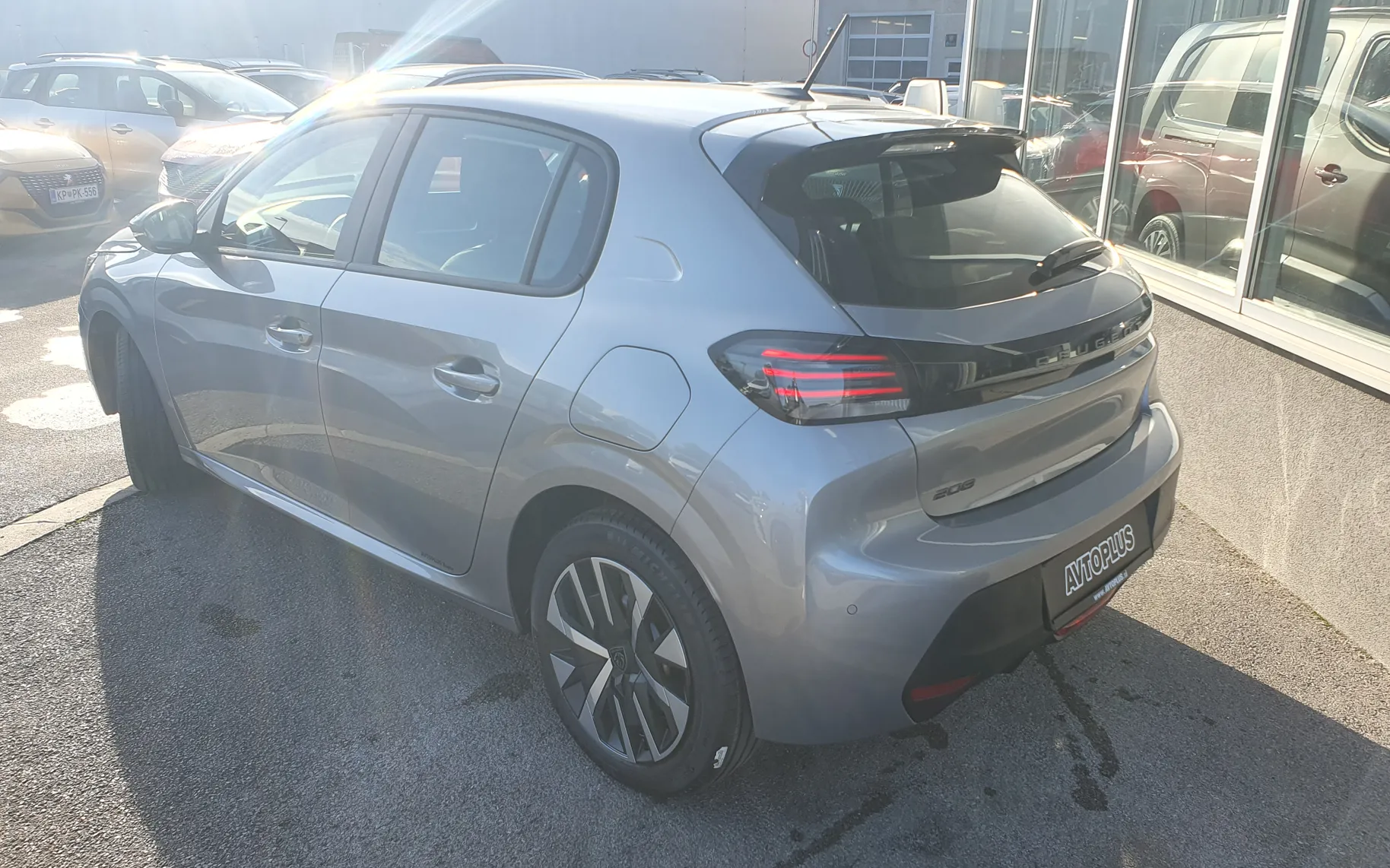 Zunanja slika - Peugeot 208 - 1.2 Turbo 100 Style - NA ZALOGI - 11