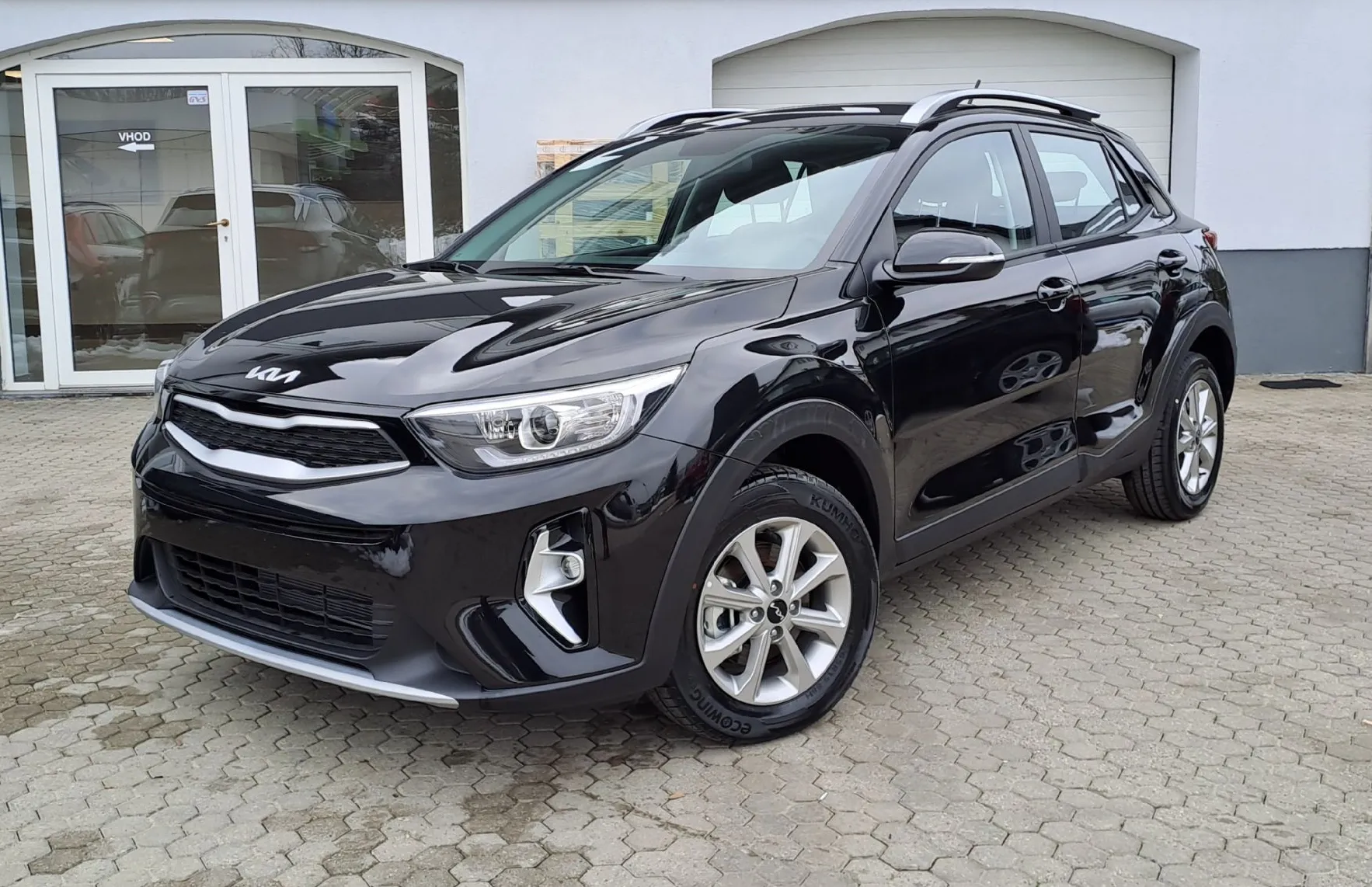 Zunanja slika - KIA Stonic - 1.2 DPI LX Urban + M T - 1