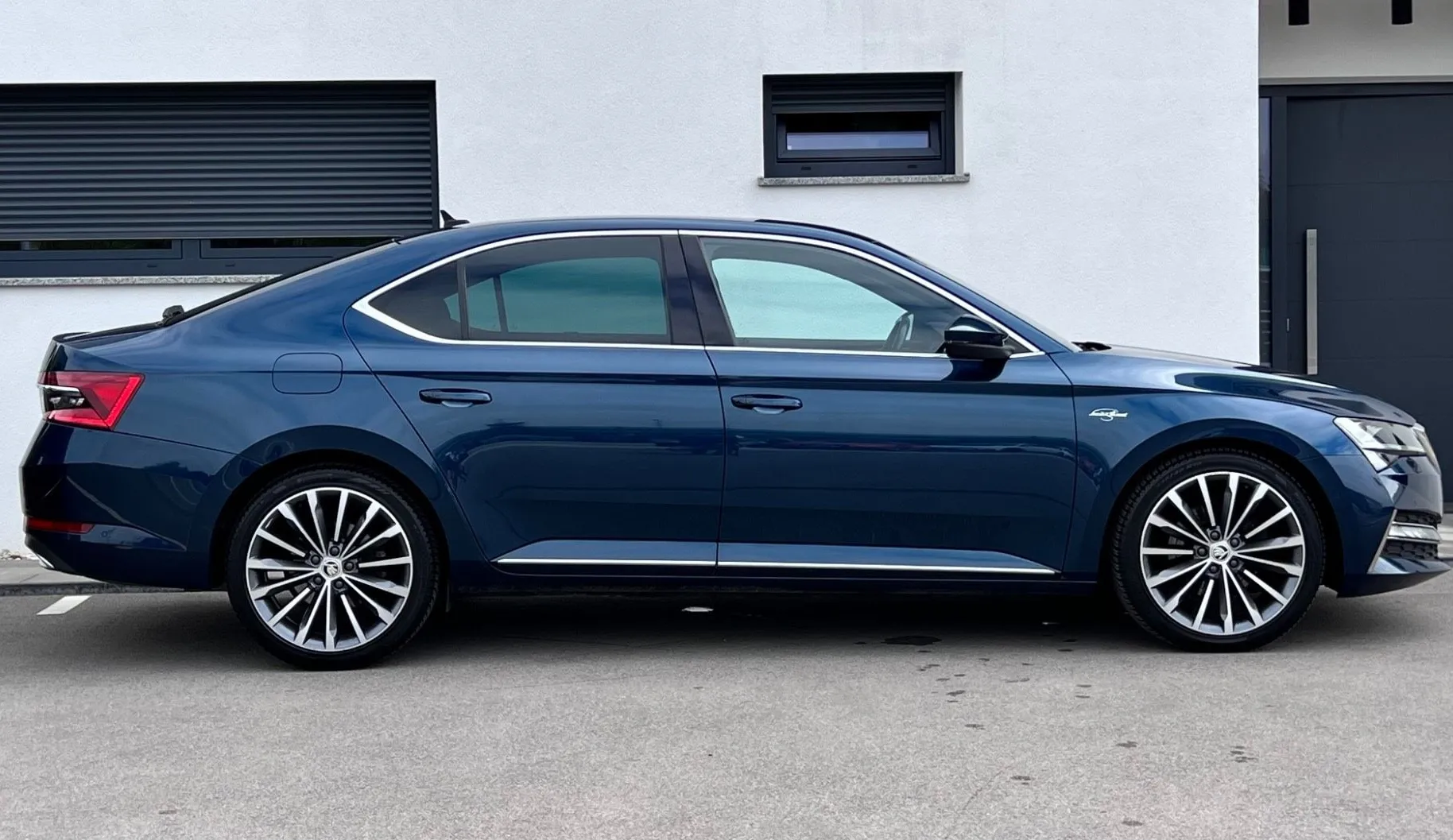 Zunanja slika - Škoda Superb - 2.0 TDI+LK+SLO+MATEIX+VIRTUAL+RADAR+KAMERA+MASAŽA - 5