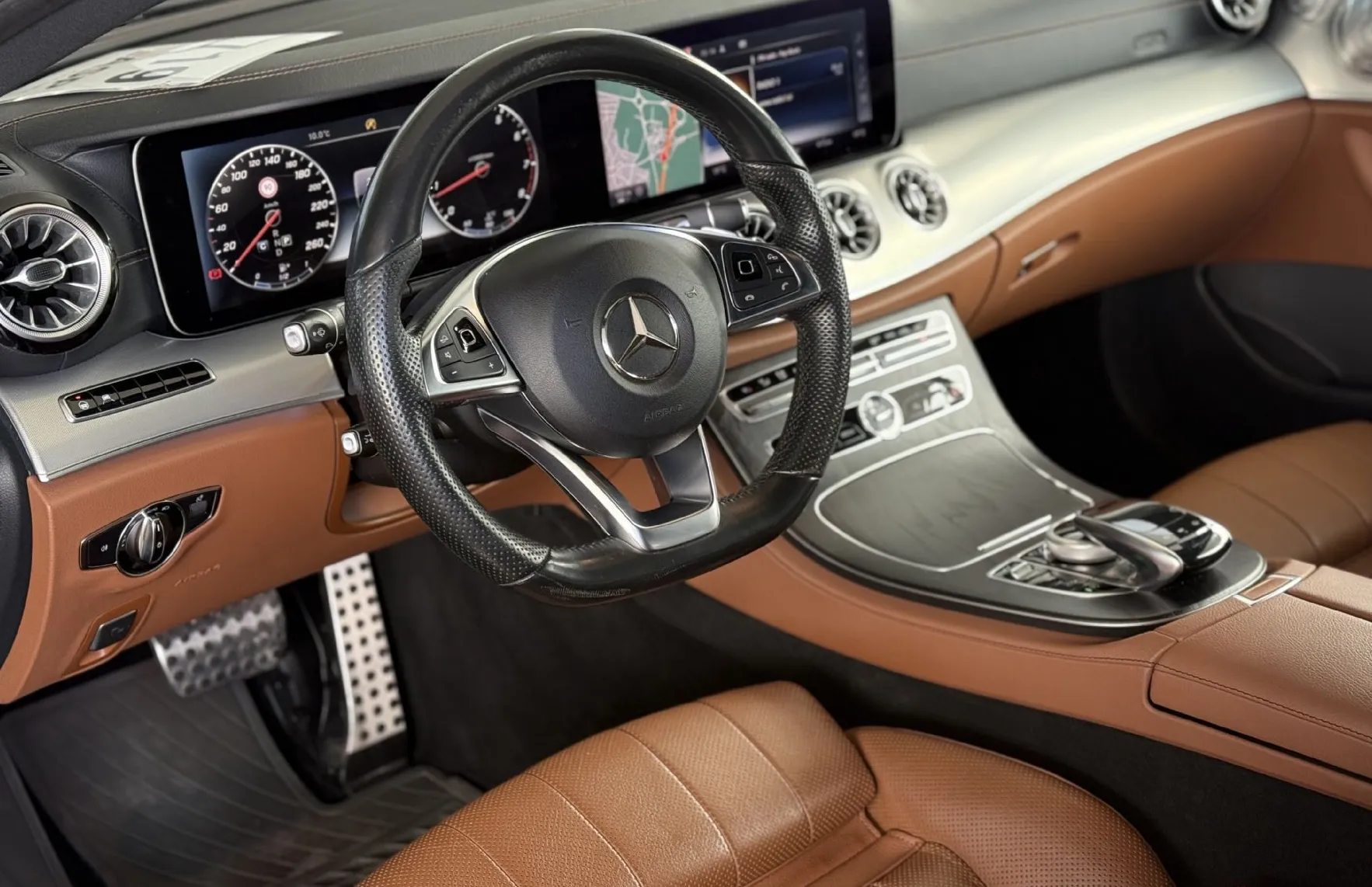 Zunanja slika - Mercedes-Benz E-Razred - E Coupe 300 AMG Line - 7