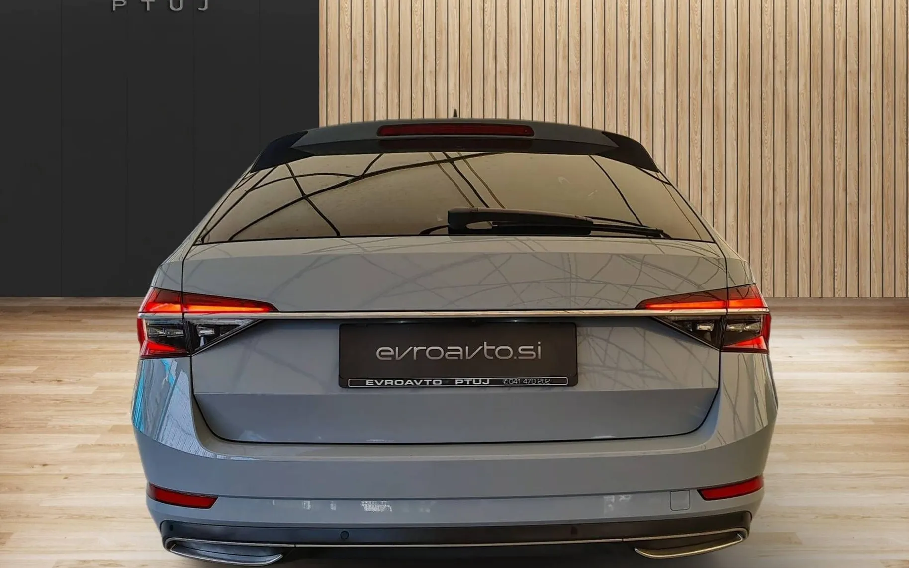 Zunanja slika - Škoda Superb - Combi 2.0 TDI L K Laurin Klement•Tovarniš. jamstvo - 6