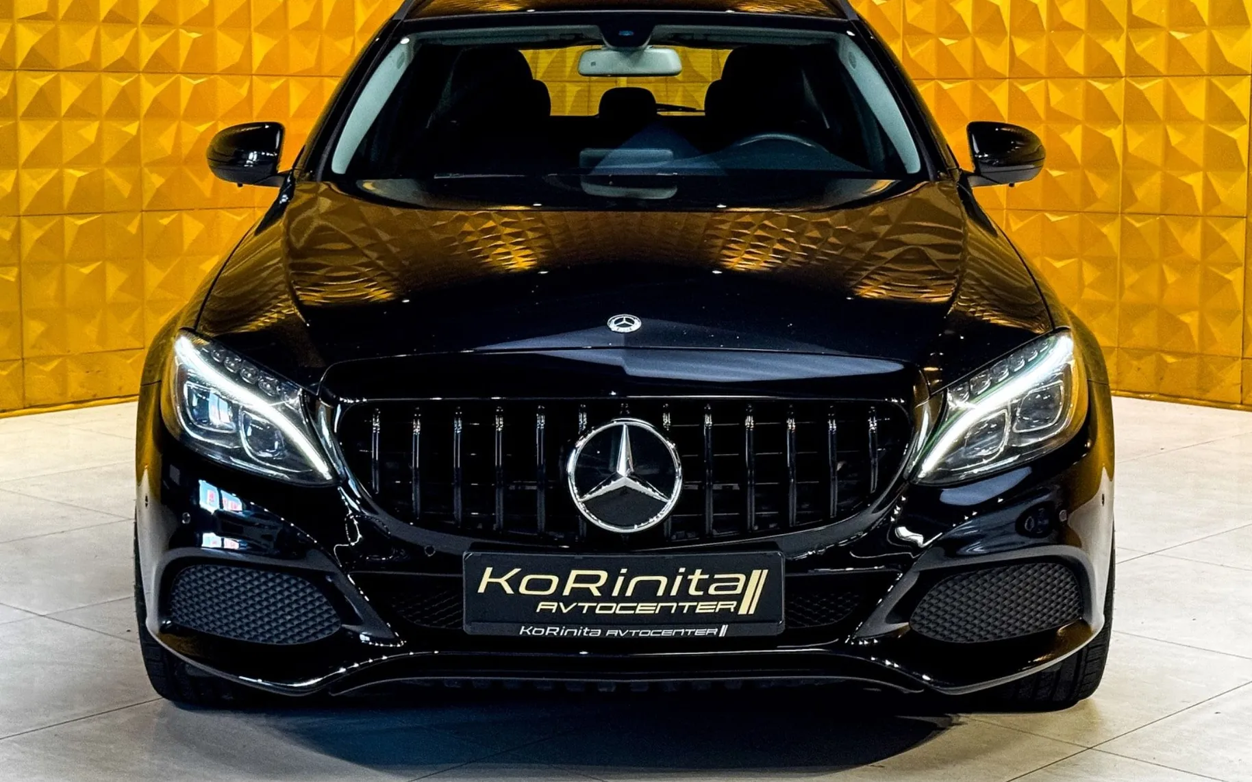 Zunanja slika - Mercedes-Benz C-Razred - C200d AUT. GRETJE-BURMESTER-NAVI-F1-VLECNA KLJUKA. - 4