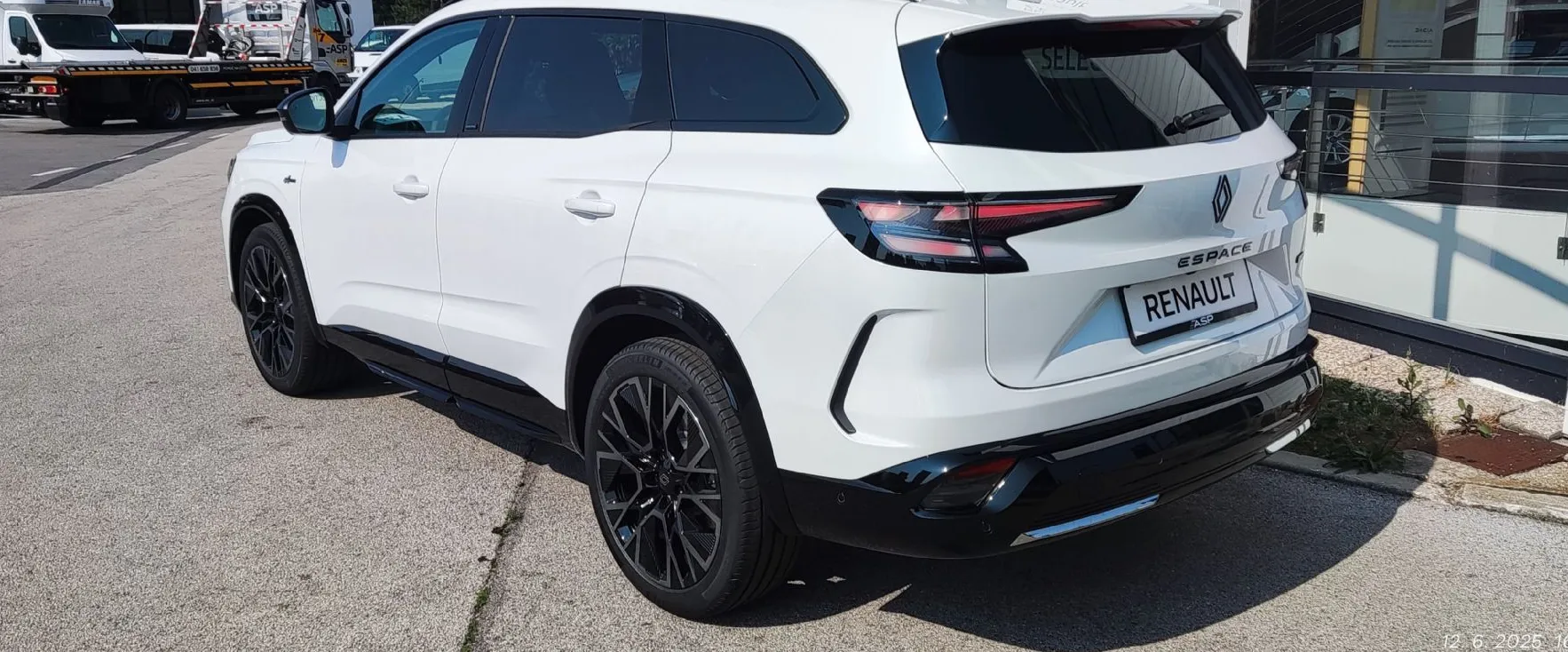 Zunanja slika - Renault Espace - E-Tech 200 Esprit Alpine - 9