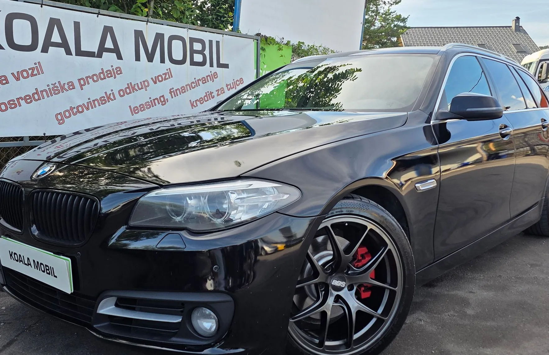 Zunanja slika - BMW Serija 5 - Touring:   520D TOURNING BI-XENON-ALU-NAVI - 19